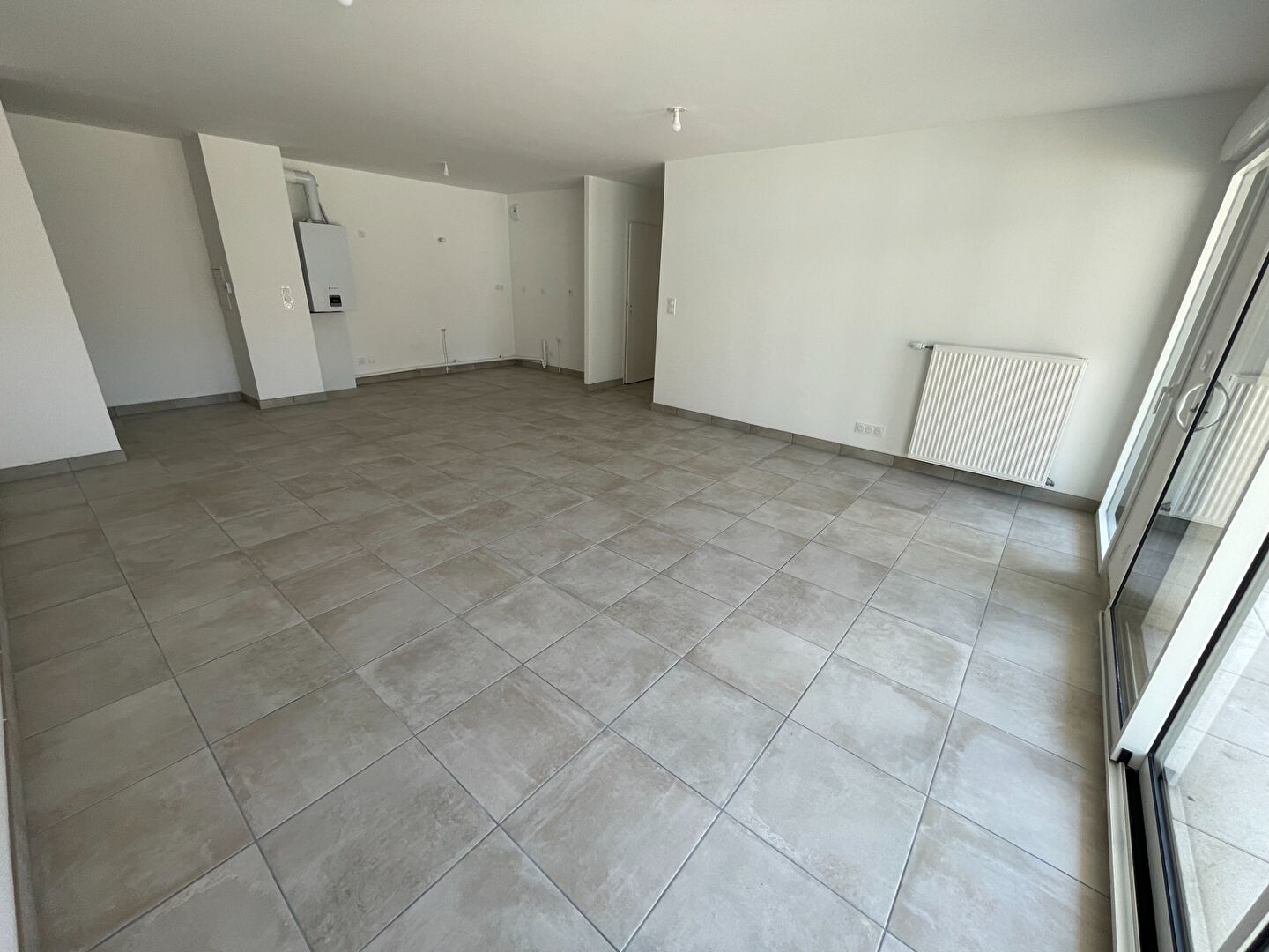 Appartement rez-de-jardin à Vaugneray 4 pièce(s), 3 ch, terrasse, jardin, 90.91 m2