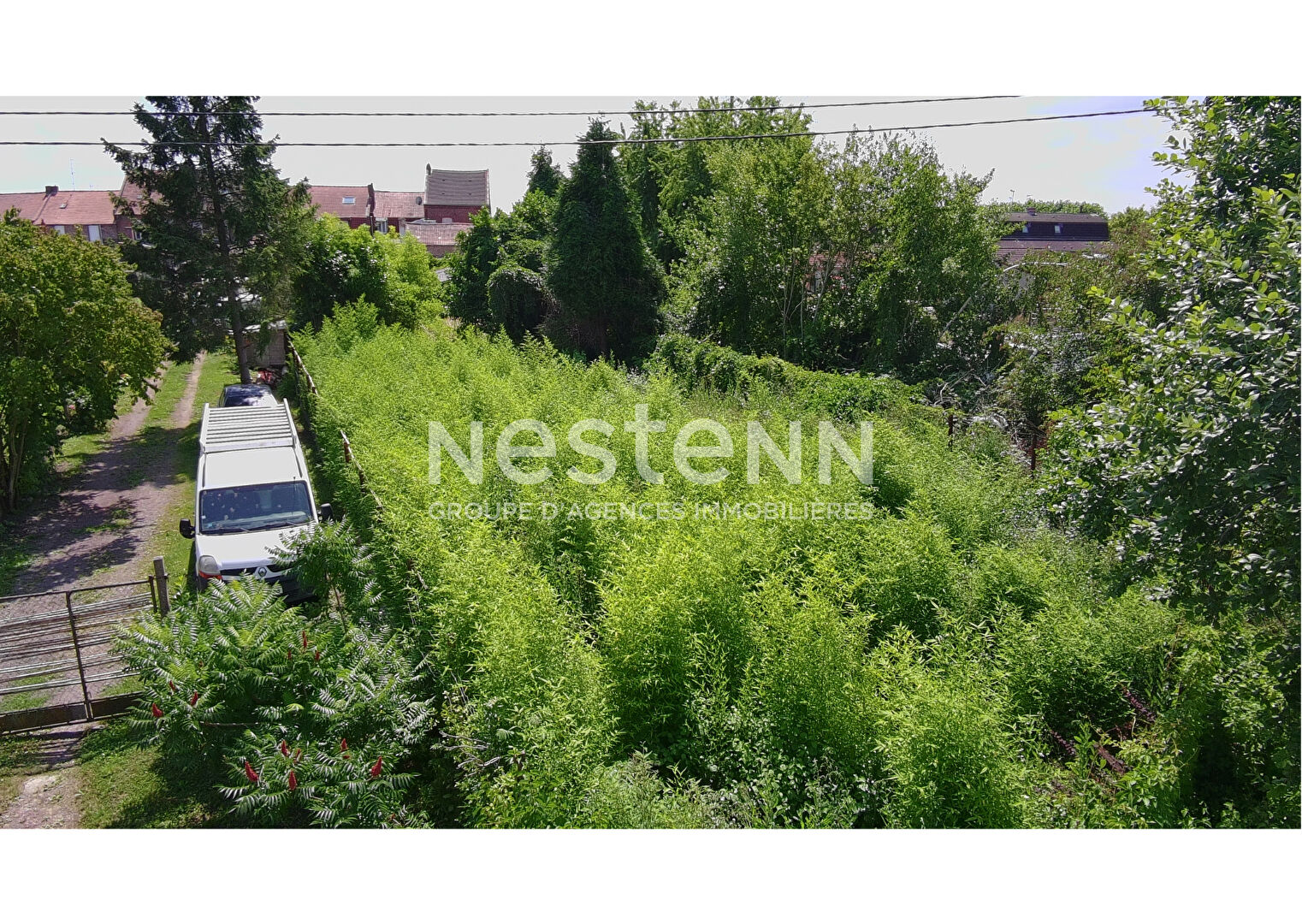 Terrain Somain 37 000 euros de 419 m² , façade de 15m² 34900 euros · 34 900 €