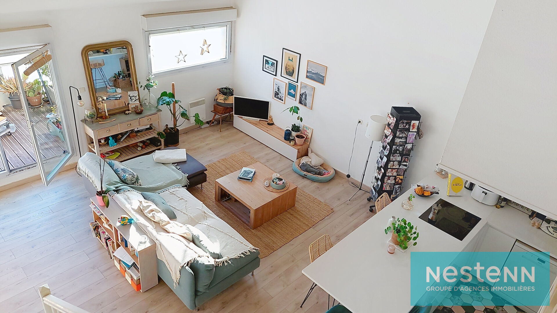 Appartement Duplex, Istres 5 pièce(s), 97m², dernier étage, 4 chambres et un box en sous-sol