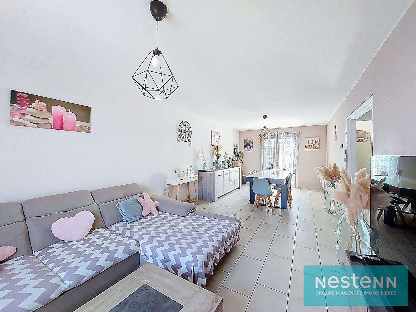 Maison à vendre à ENTRESSEN - 4 pièces avec jardin et garage