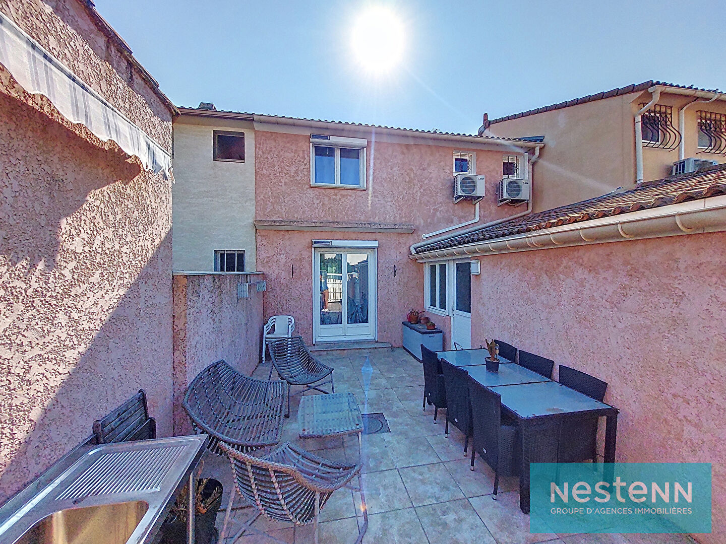 Maison à vendre à ENTRESSEN - 4 pièces avec jardin et garage