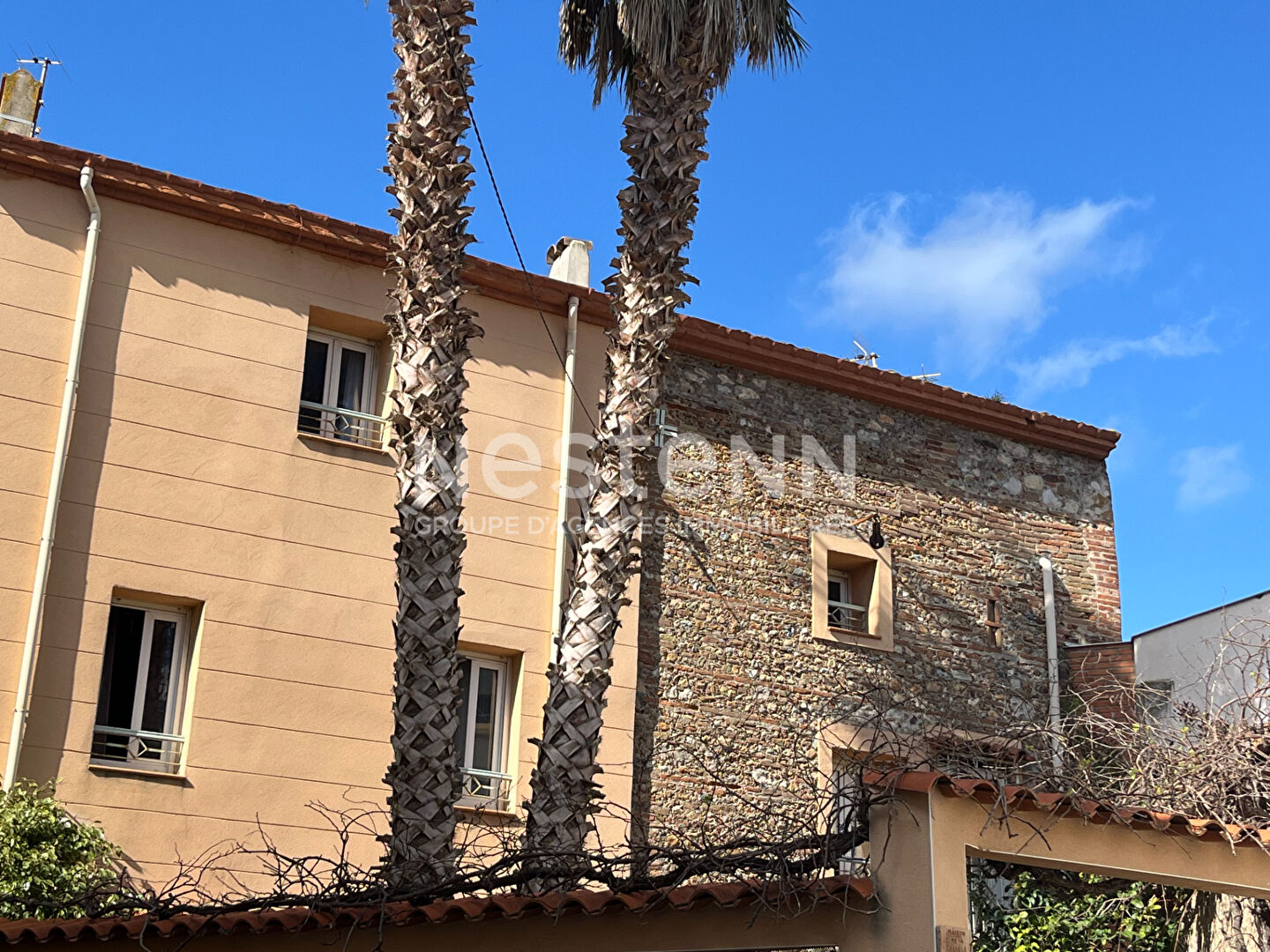 Torreilles - A VENDRE Maison centre village de 6 pièces avec cour ,terrasse arborée et garage