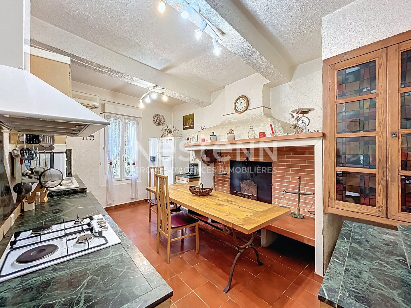 Torreilles - A VENDRE Maison centre village de 6 pièces avec cour ,terrasse arborée et garage