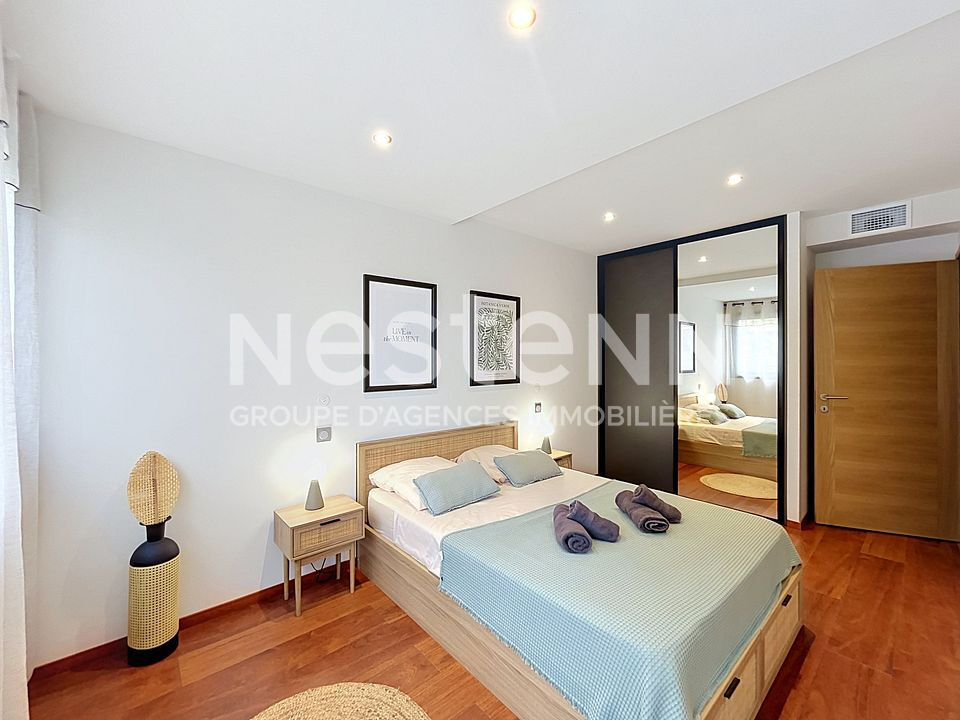 Canet en Roussillon - A VENDRE Villa contemporaine vue mer de 4 pièces avec jardin piscine et garage