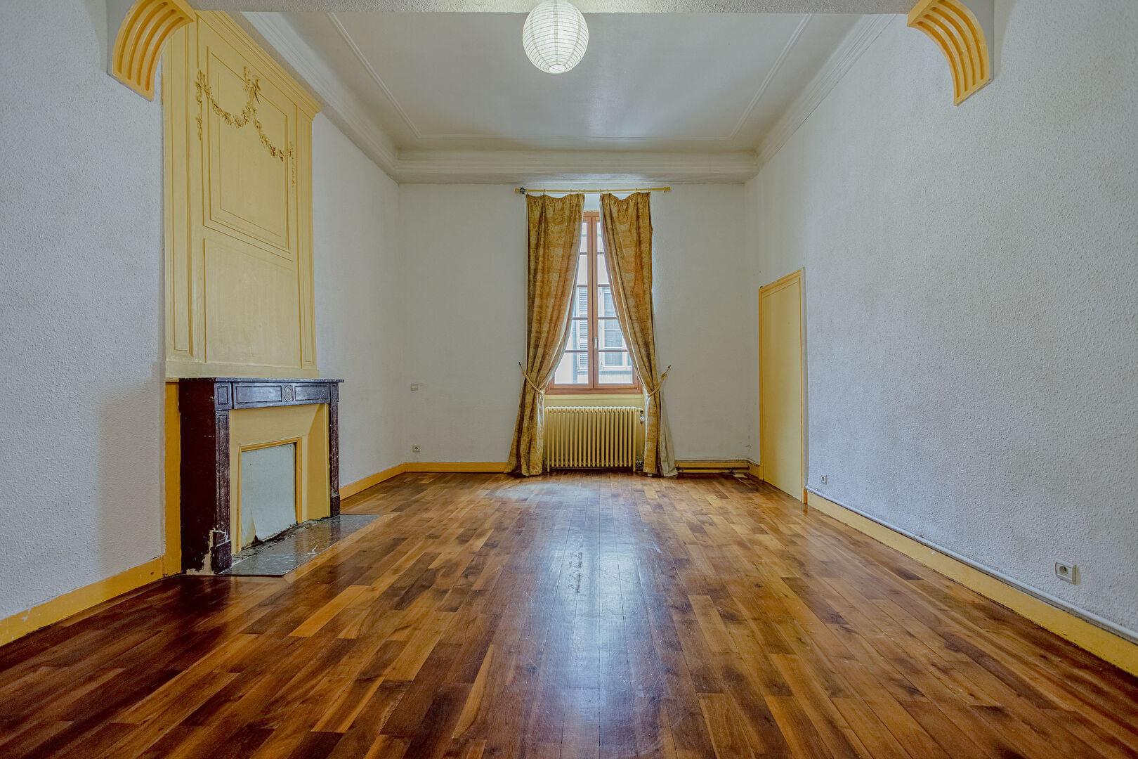 Appartement à vendre à Chambery 219m²