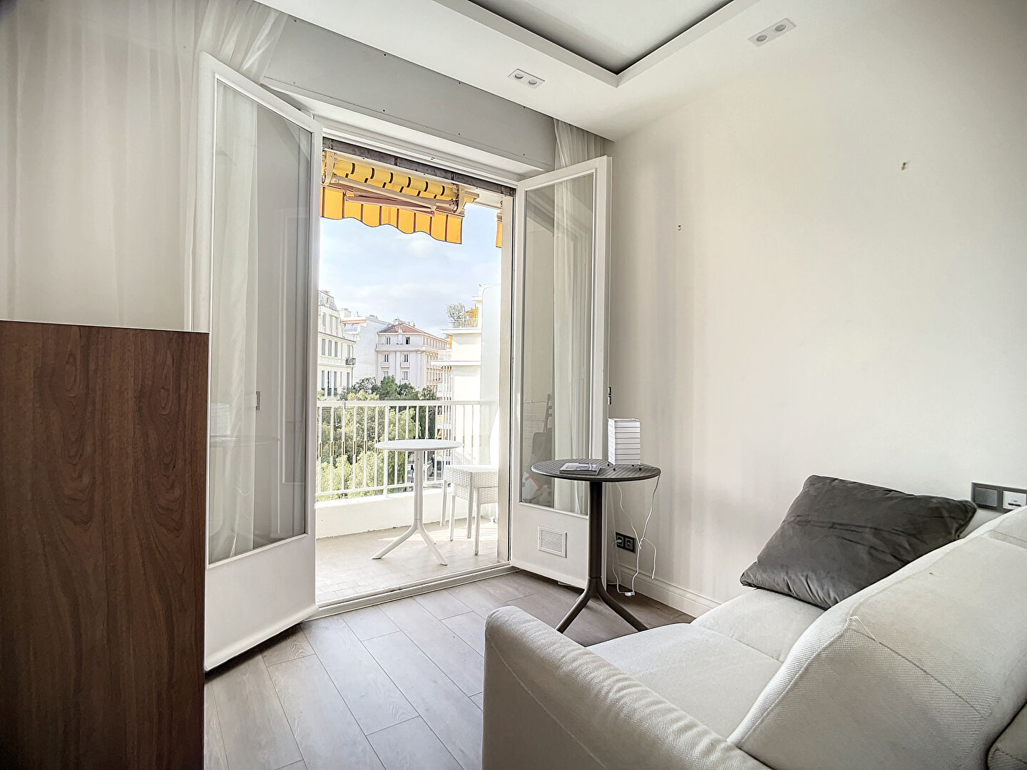 Appartement 3 Pièces Carré D'or