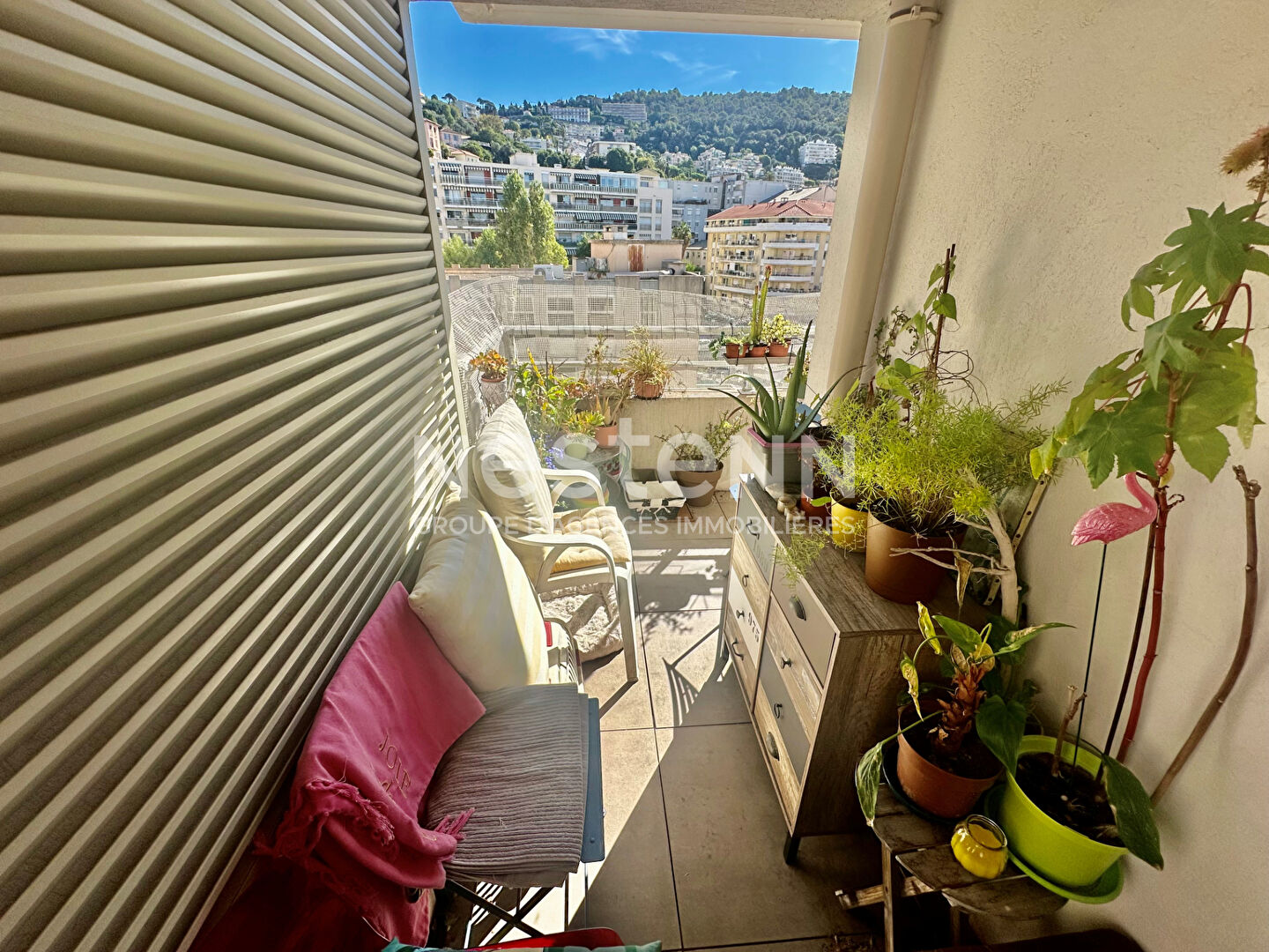 A VENDRE TRES BEAU 3 PIECES DE 68M² AVEC TERRASSE SITUE NICE RIQUIER