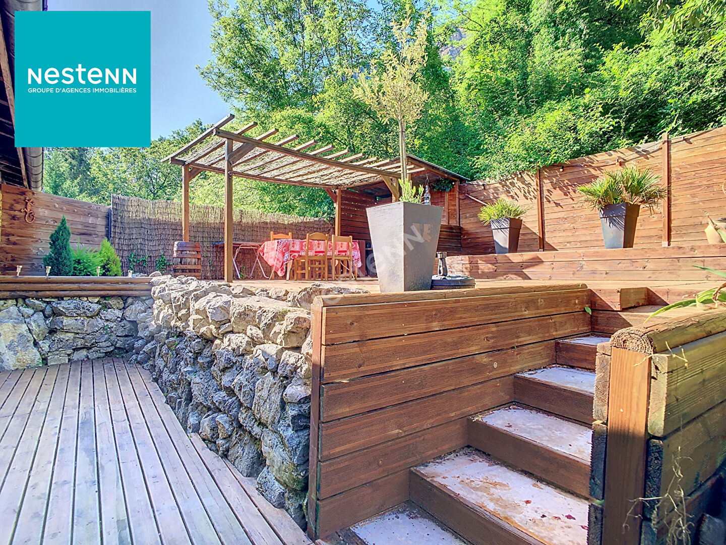 FAVERGES SEYTHENEX _ Maison de 190 m² à rénover avec jardin