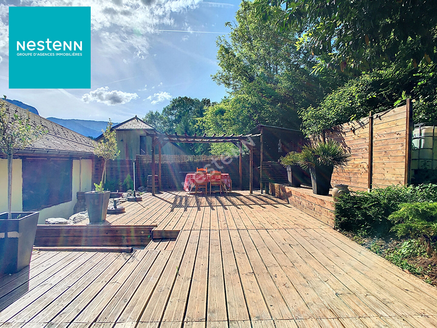 FAVERGES SEYTHENEX _ Maison de 190 m² à rénover avec jardin