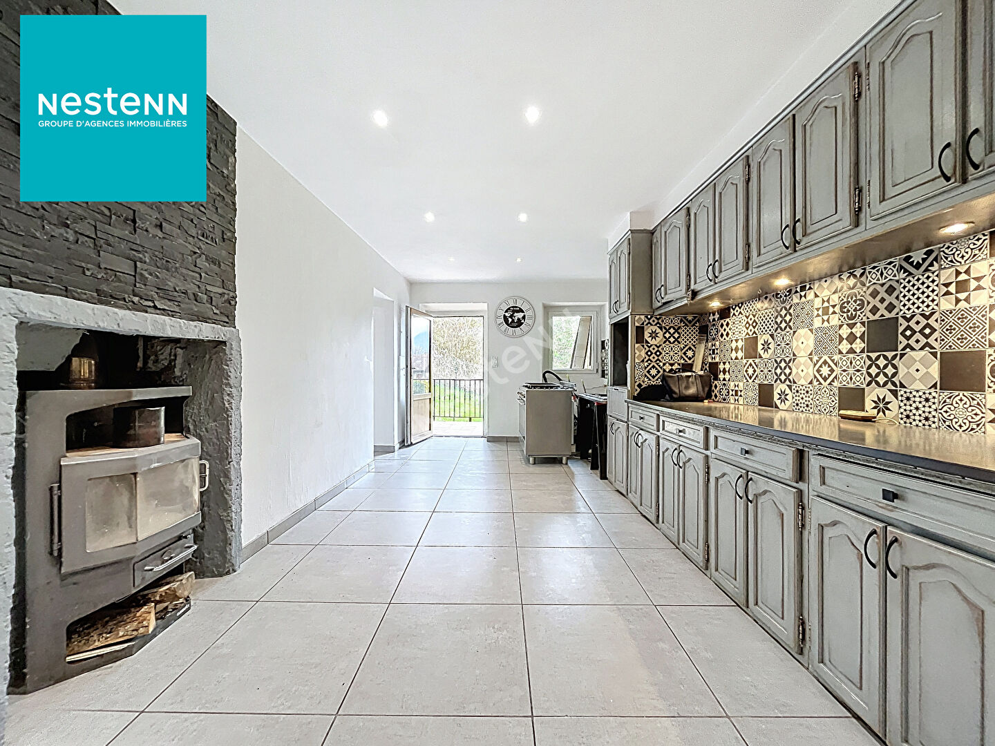 FAVERGES SEYTHENEX _ Maison de 190 m² à rénover avec jardin