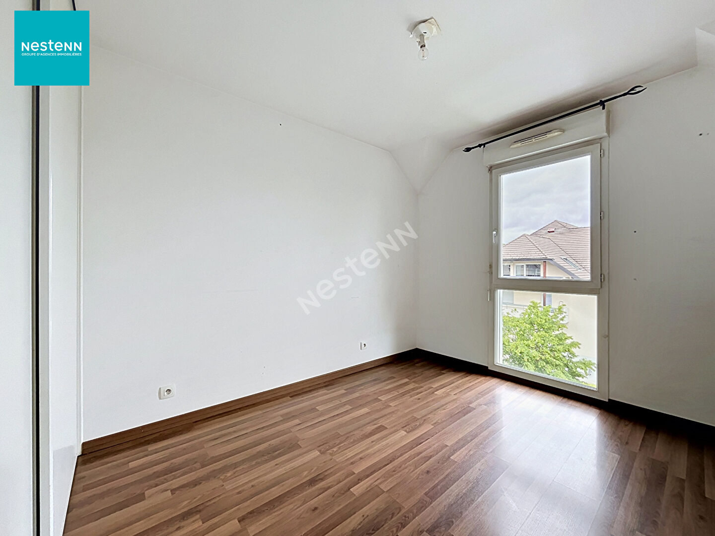 POISY _ Appartement 3 pièces de 69,61 m² au sol, avec garage, balcon et cave, à vendre