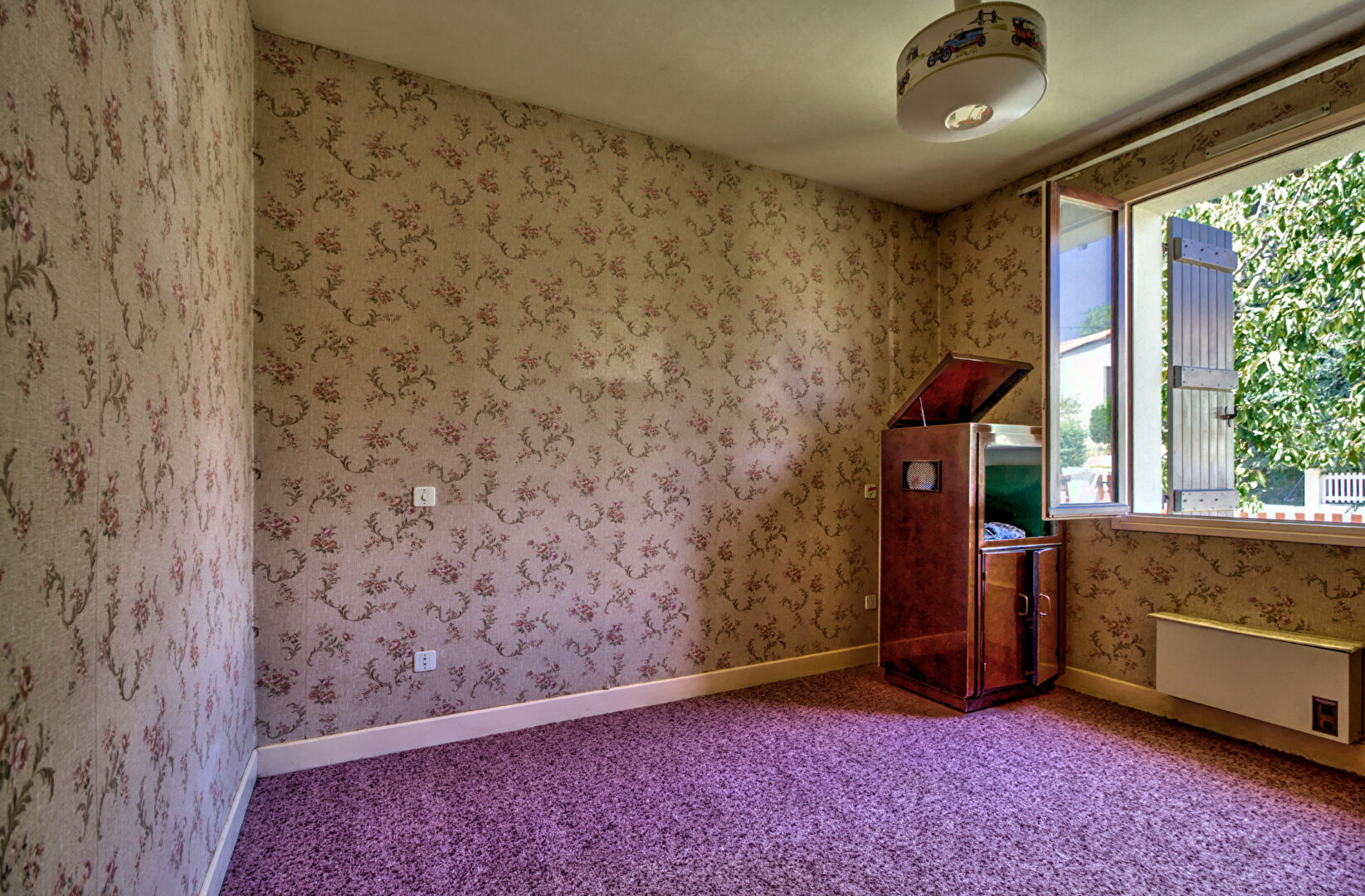 Maison à vendre à Agen avec 3 chambres , jardin et grand sous sol