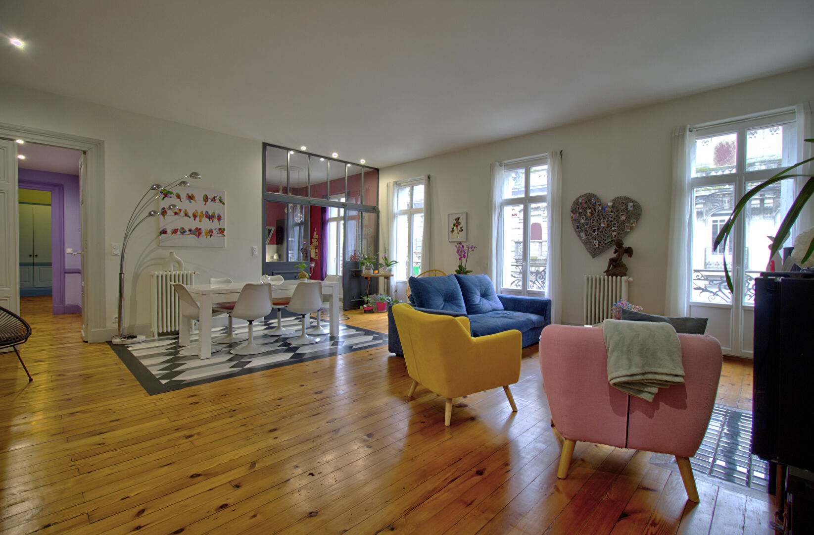 AGEN HYPER CENTRE - Appartement entièrement rénové de 147m² avec garage et cave en coeur de ville quartier CARNOT.