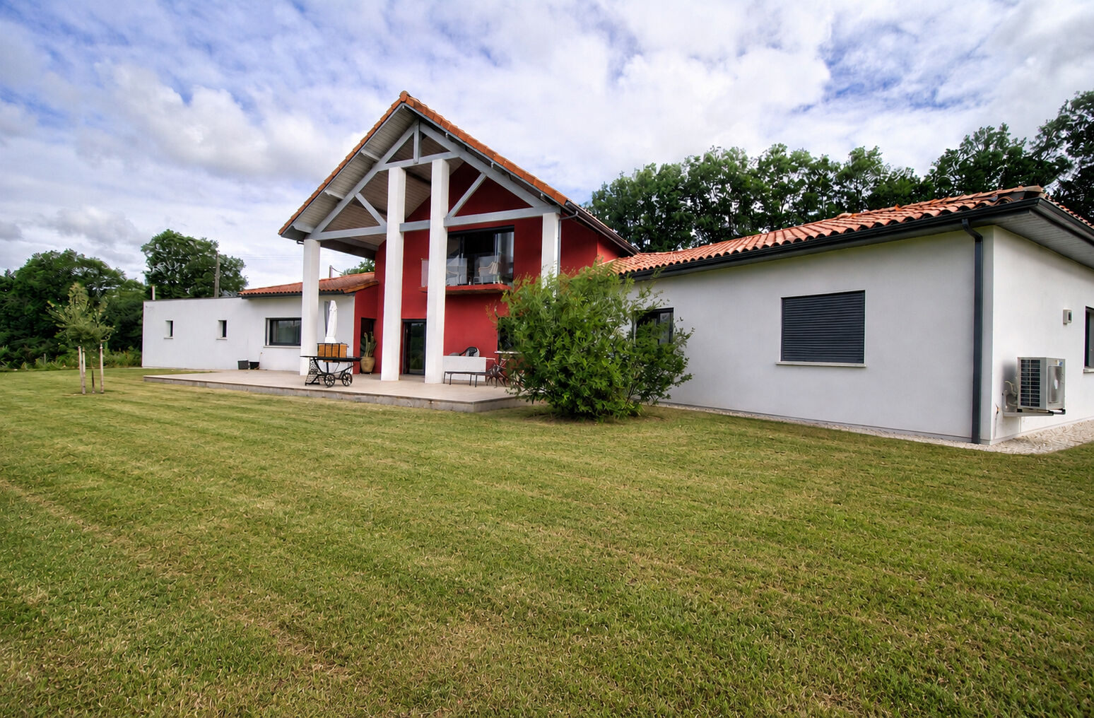 Maison 7 pièces 307 m² · à Tayrac · 307 m² · 450 000 €