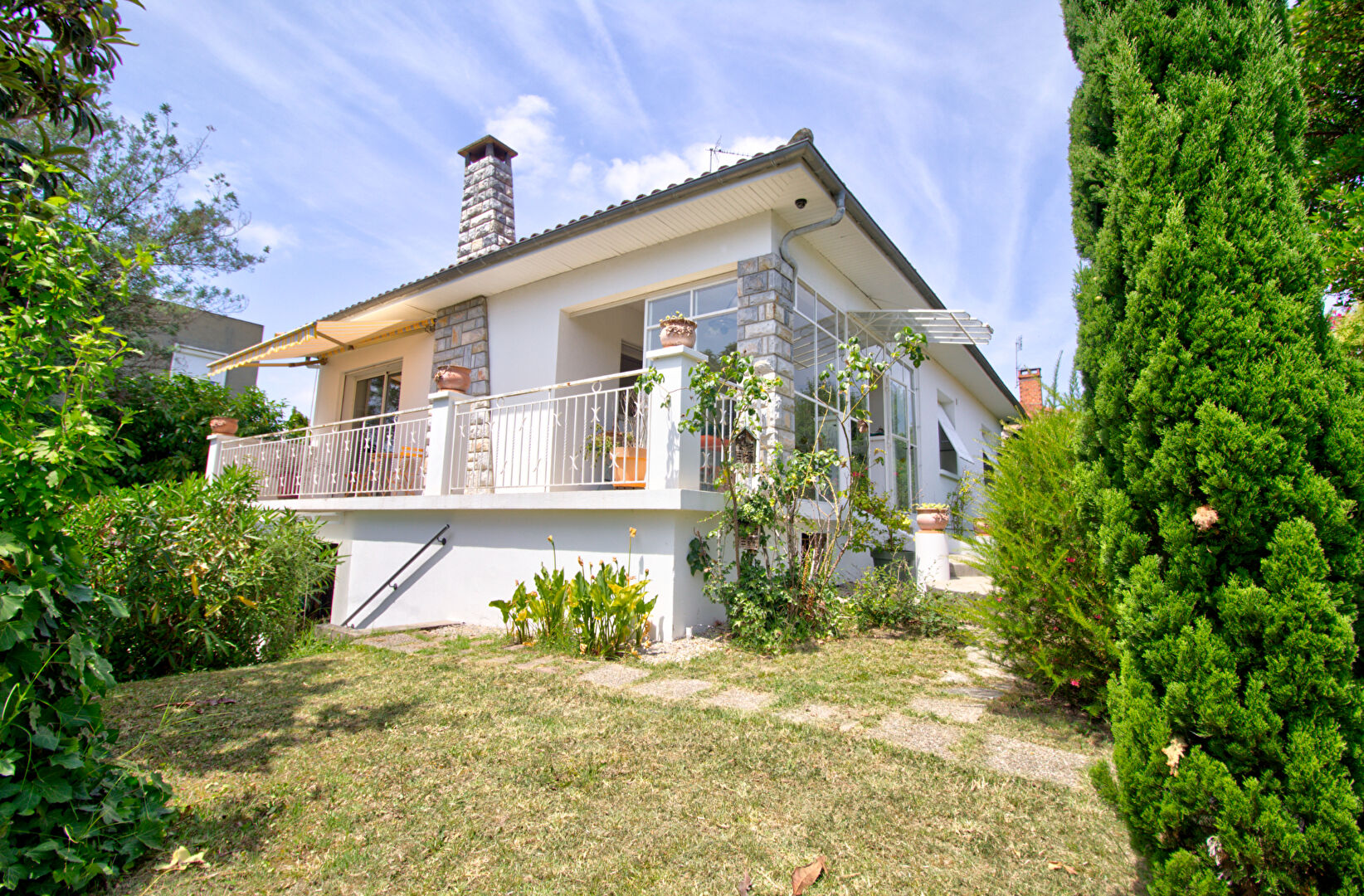 Maison 7 pièces 166 m² · à Le Passage · 166 m² · 225 000 €