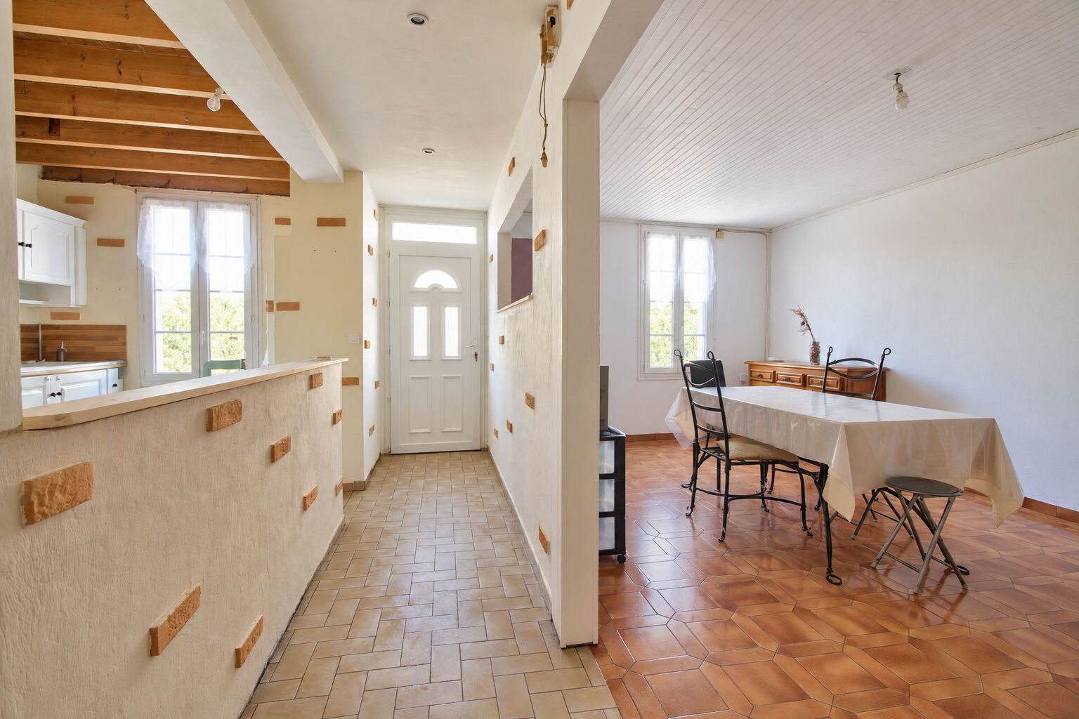 Maison 8 pièces 186 m² · à Layrac · 186 m² · 180 000 €