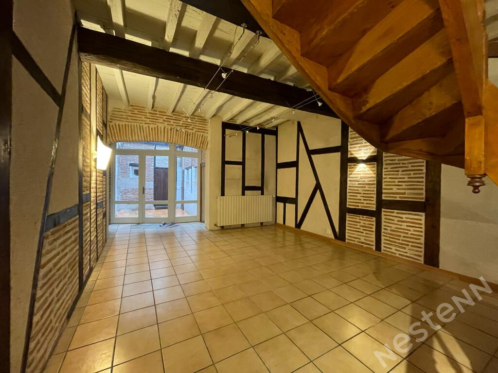 Quartier des Jacobins - Maison en pierre de 175m2 avec patio et terrasse!