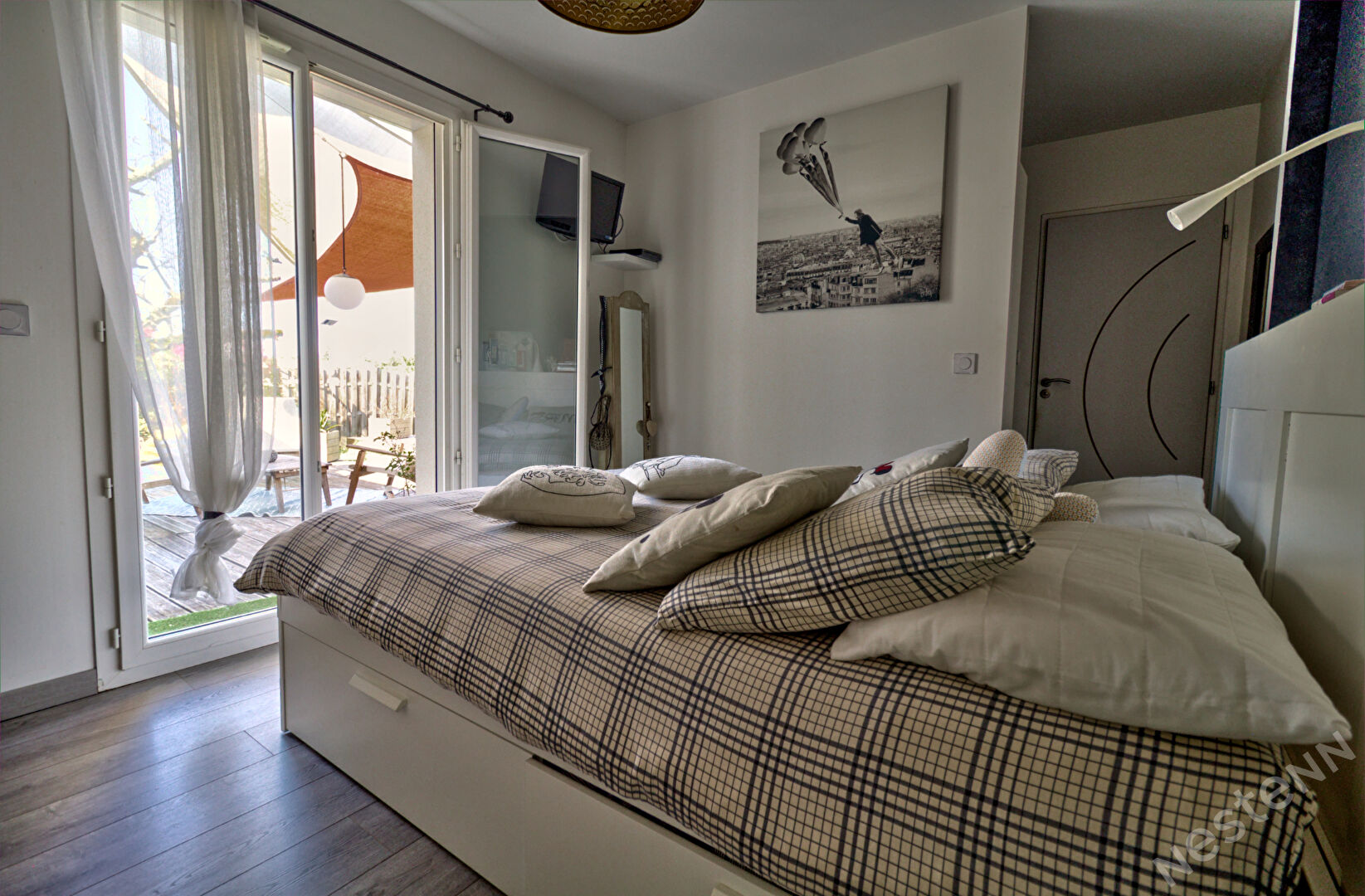 Maison plain-pied à LAFOX - Pavillon contemporain avec 3 chambres, jardin et piscine