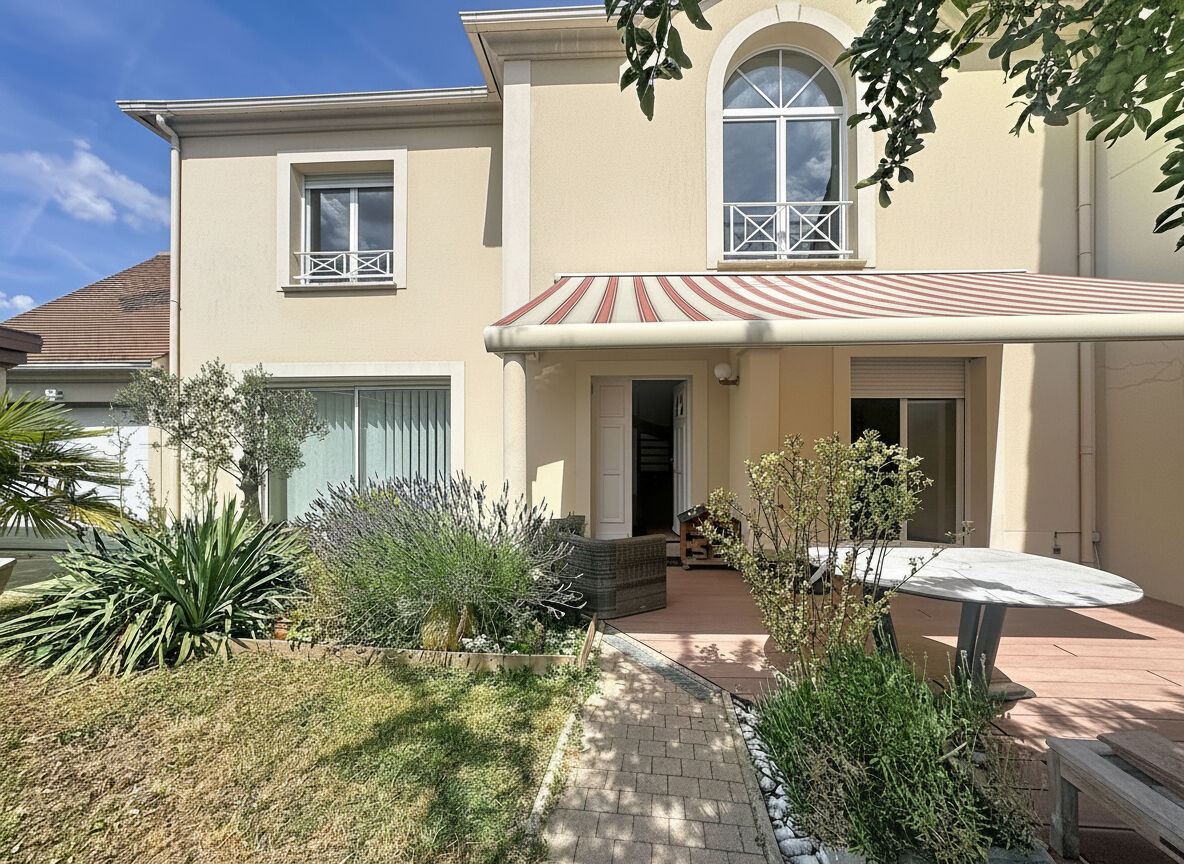 Maison 7 pièces 192 m² · à Antony · 192 m² · 795 000 €