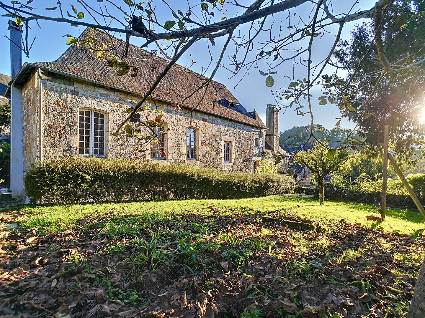 Maison 12 pièces 403 m² · à Turenne · 403 m² · 474 750 €