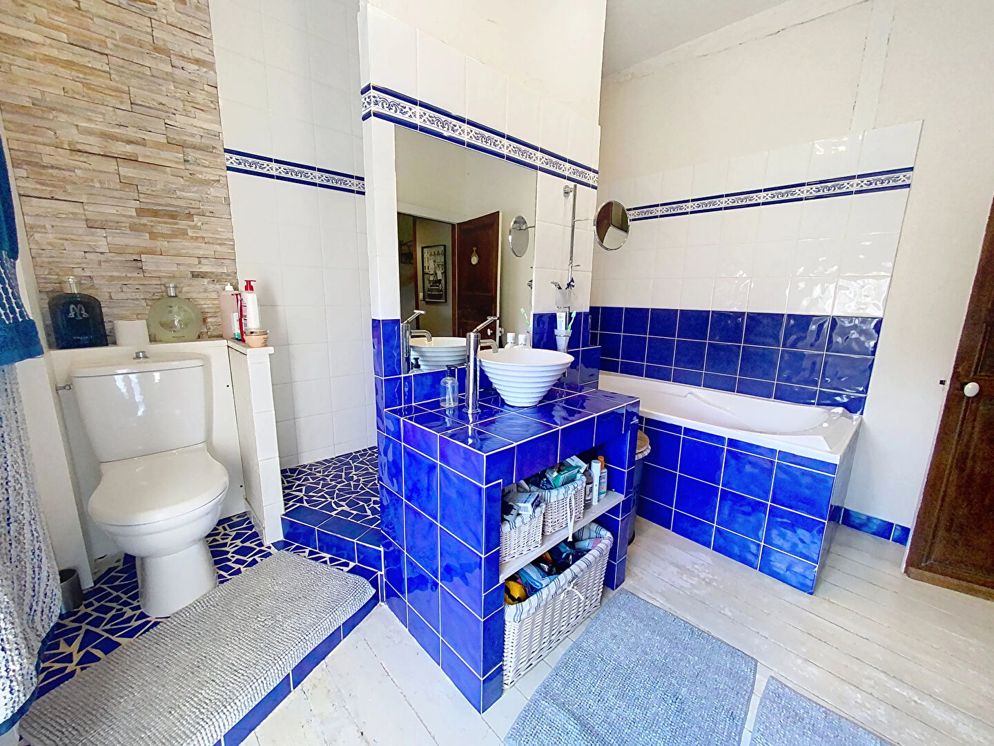 Maison en pierre à vendre à Vars Sur Roseix - 3 chambres - Une piscine - Garage -