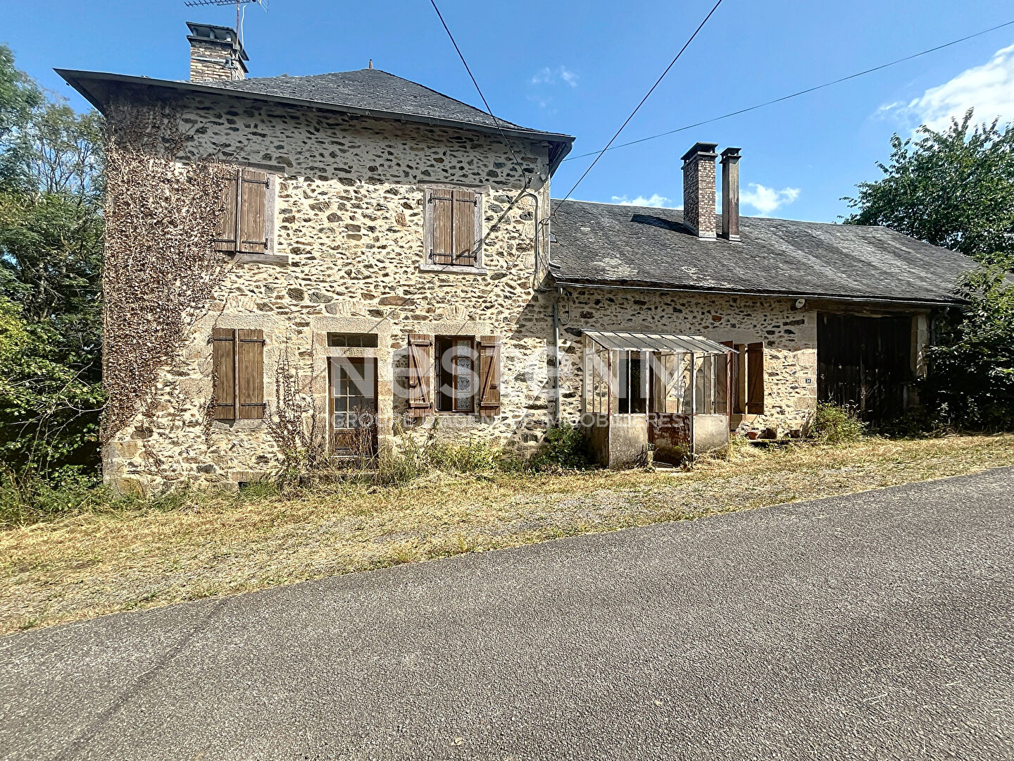 Maison 7 pièces 166 m² · à Chamboulive · 166 m² · 66 000 €