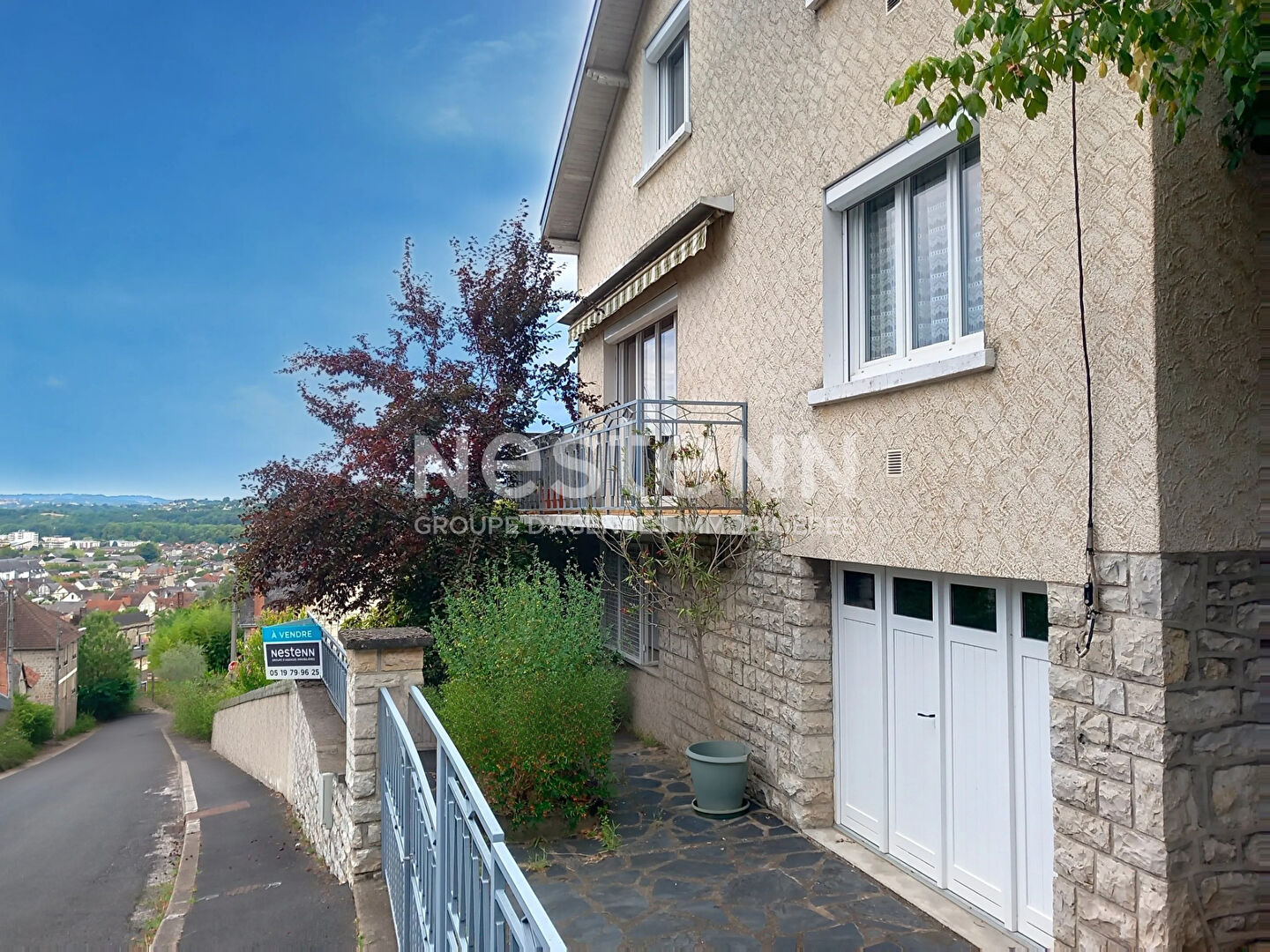 Maison Brive La Gaillarde 164 m2 - 6 chambres- Garage - Jardin