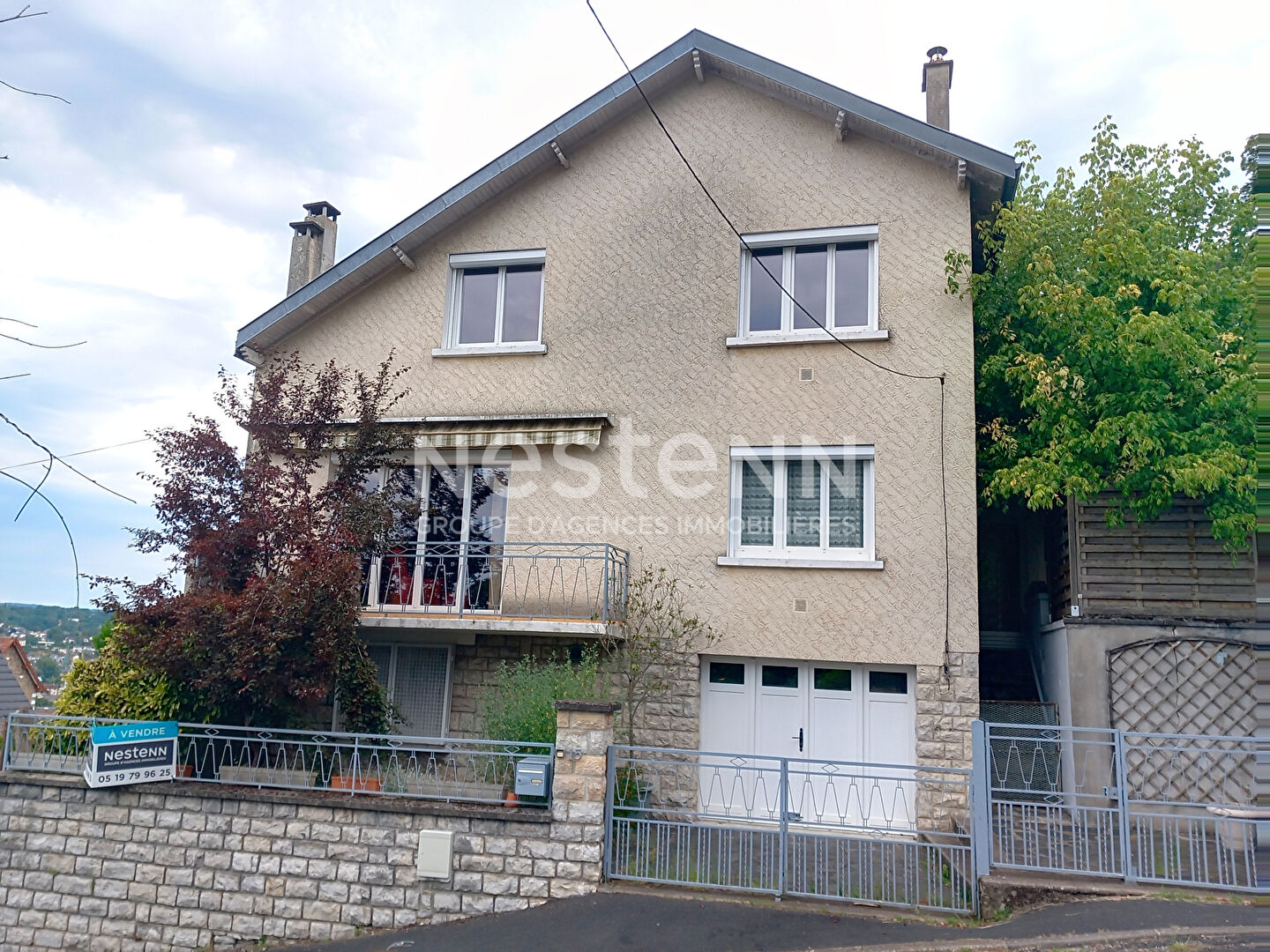 Maison Brive La Gaillarde 164 m2 - 6 chambres- Garage - Jardin