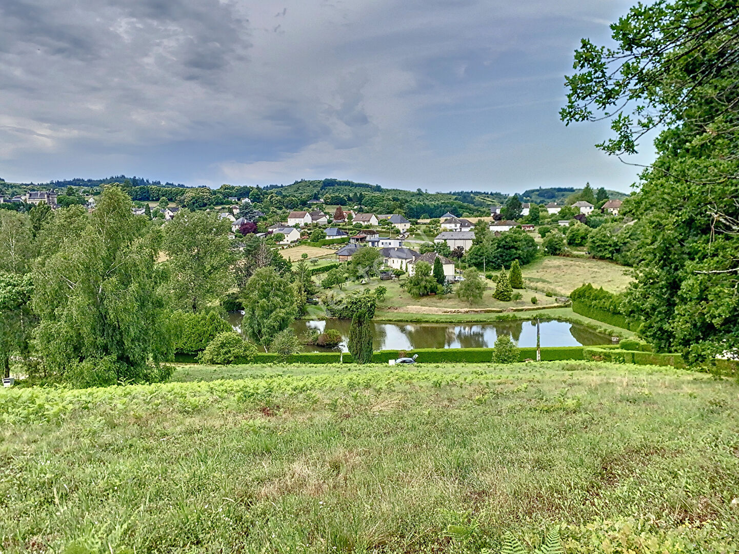 Terrain 4551 m² · à Sainte-Fortunade · 35 000 €