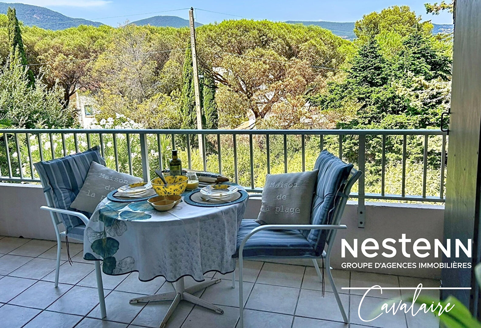 A la Vigie, proche calanques et centre-ville, Mazet 3 pièces + mezzanine  Cavalaire-sur-Mer environ 71 m² (65,6 m² Carrez) avec garage et stationnement