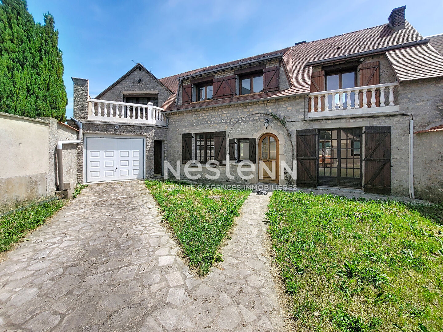 Maison 5 pièces 141 m² · à Ymonville · 141 m² · 200 000 €