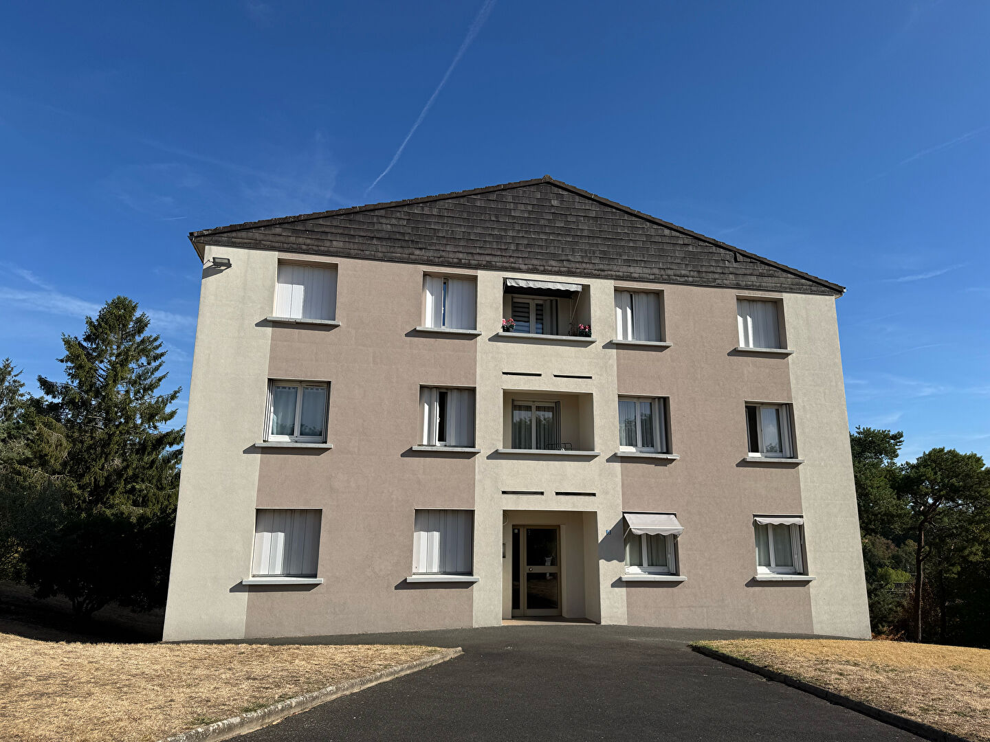 Appartement 3 pièces 54 m² · à Etampes · 54 m² · 120 000 €