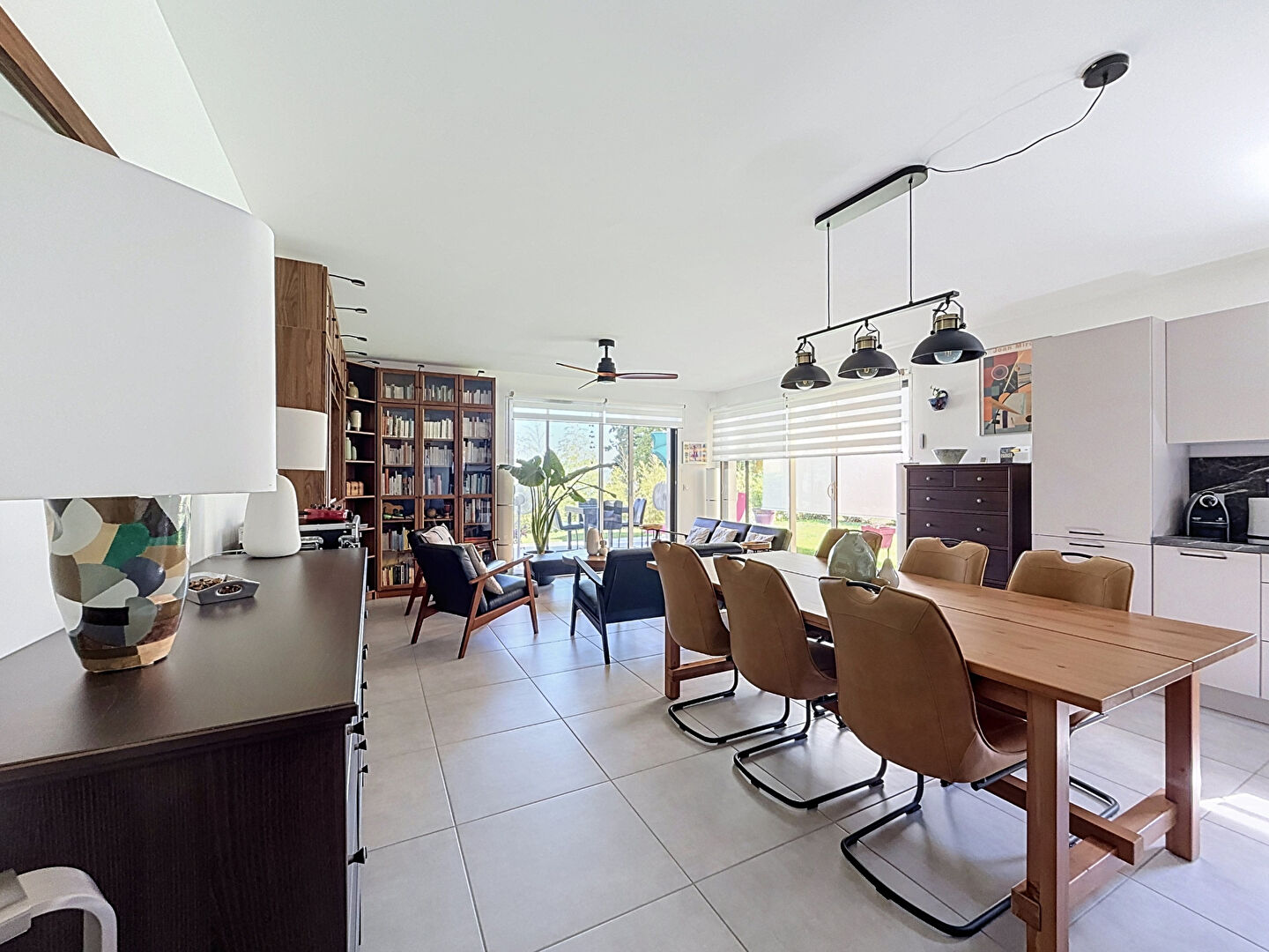 Évian-les-Bains - T3 de 76 m² en rez-de-jardin avec terrasse, jardin et garage