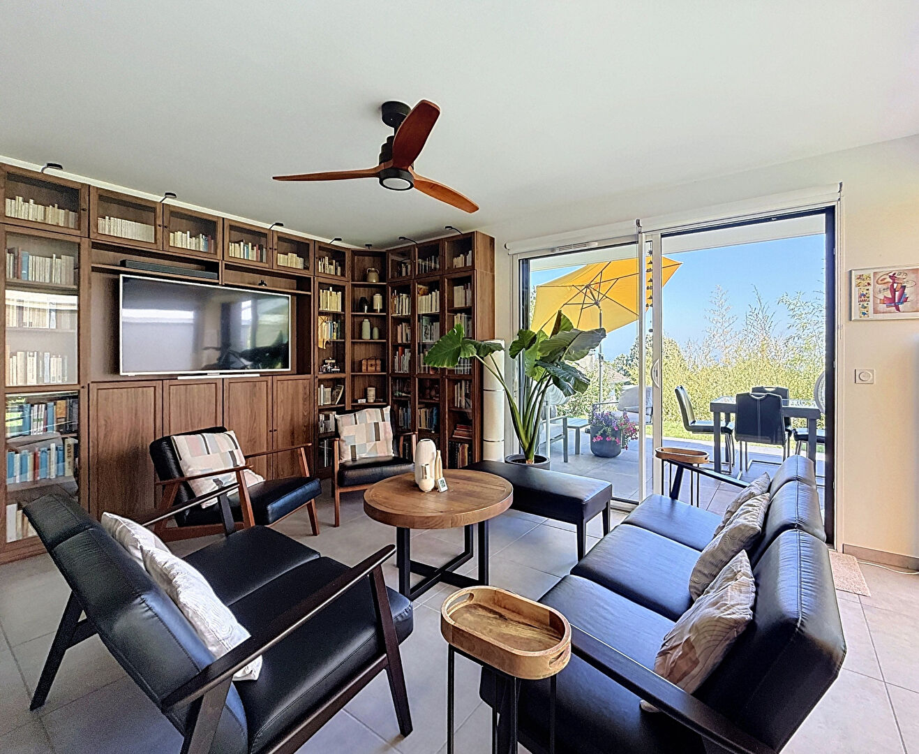 Évian-les-Bains - T3 de 76 m² en rez-de-jardin avec terrasse, jardin et garage