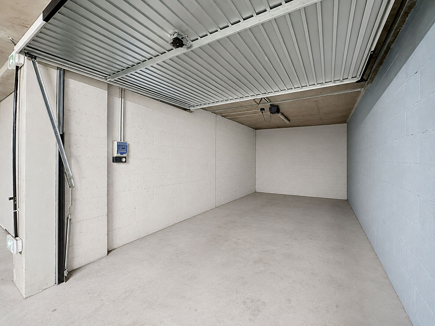 Évian-les-Bains - T3 de 76 m² en rez-de-jardin avec terrasse, jardin et garage
