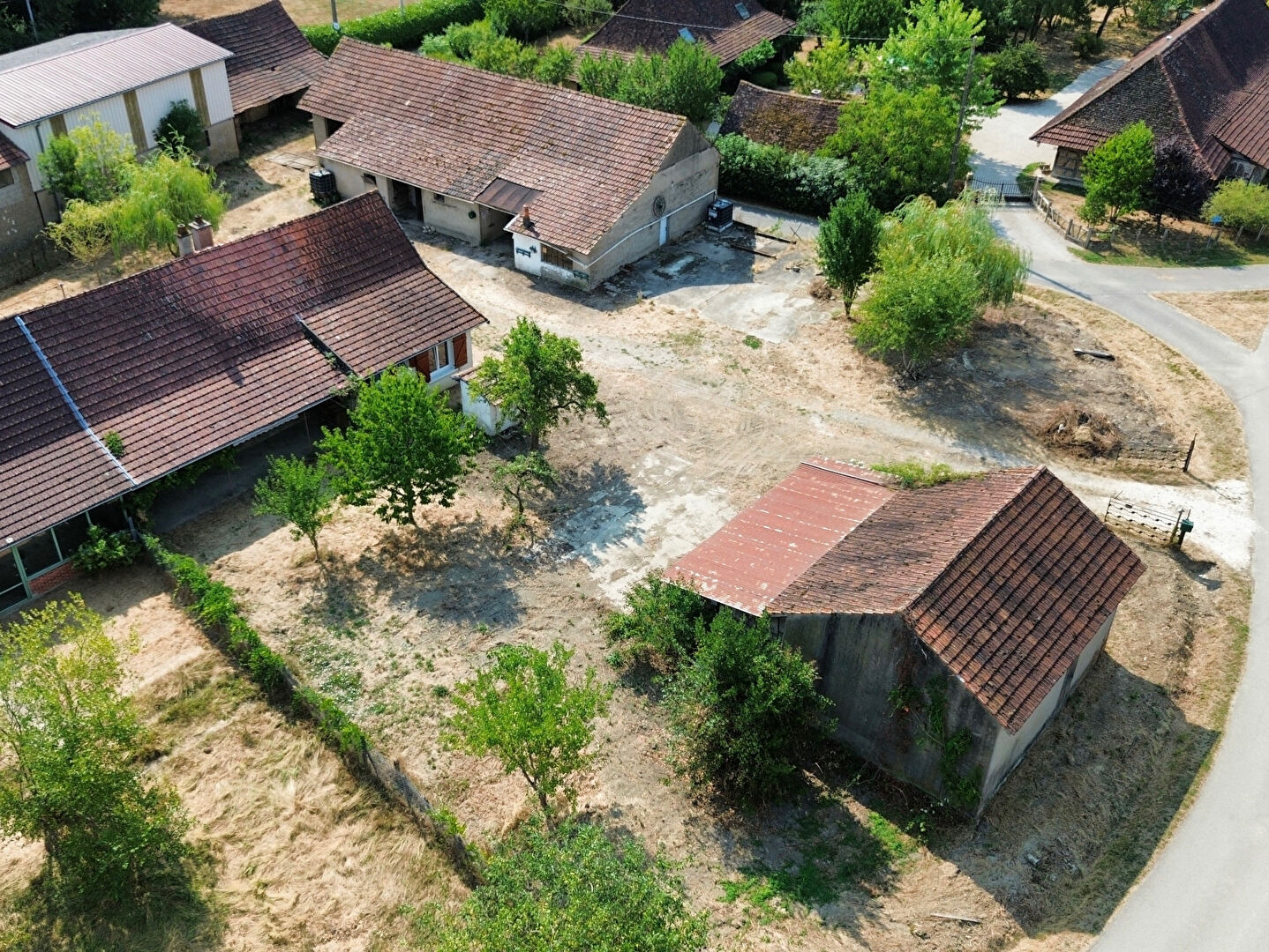 Maison 4 pièces 118 m² · à Saint Usuge · 118 m² · 89 000 €
