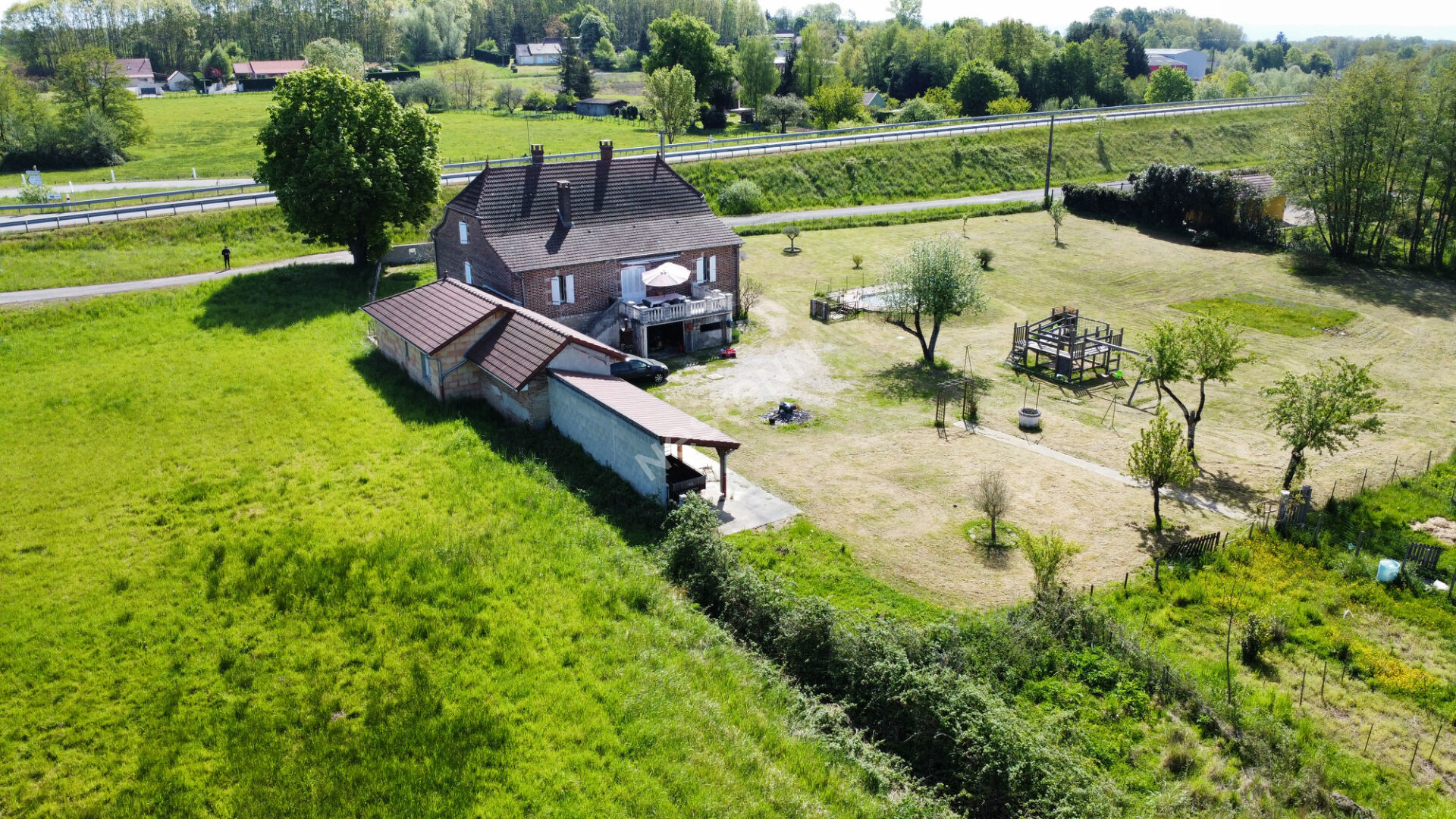 Maison 6 pièces 199 m² · à Louhans · 199 m² · 279 000 €