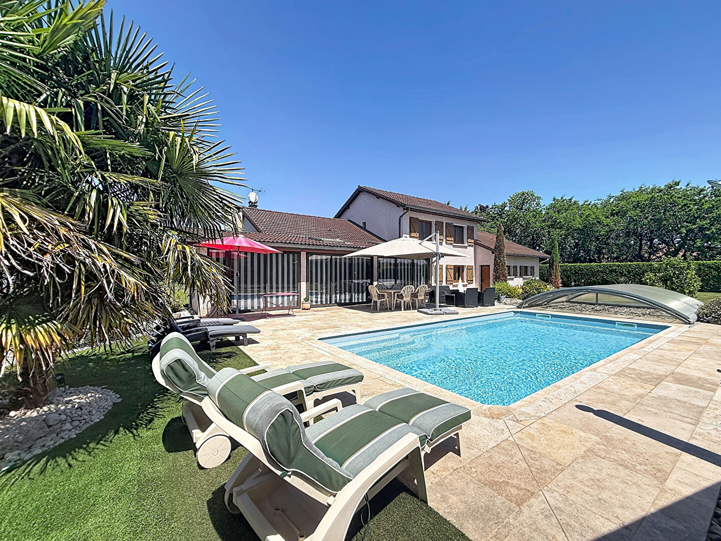 Maison 4 pièces 132 m² · à Blyes · 132 m² · 449 000 €