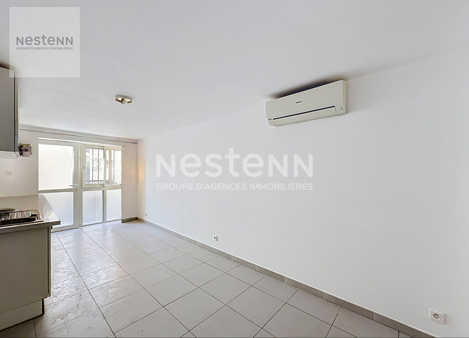 Appartement 1 pièce 26 m² · à Berre L Etang · 26 m² · 100 000 €