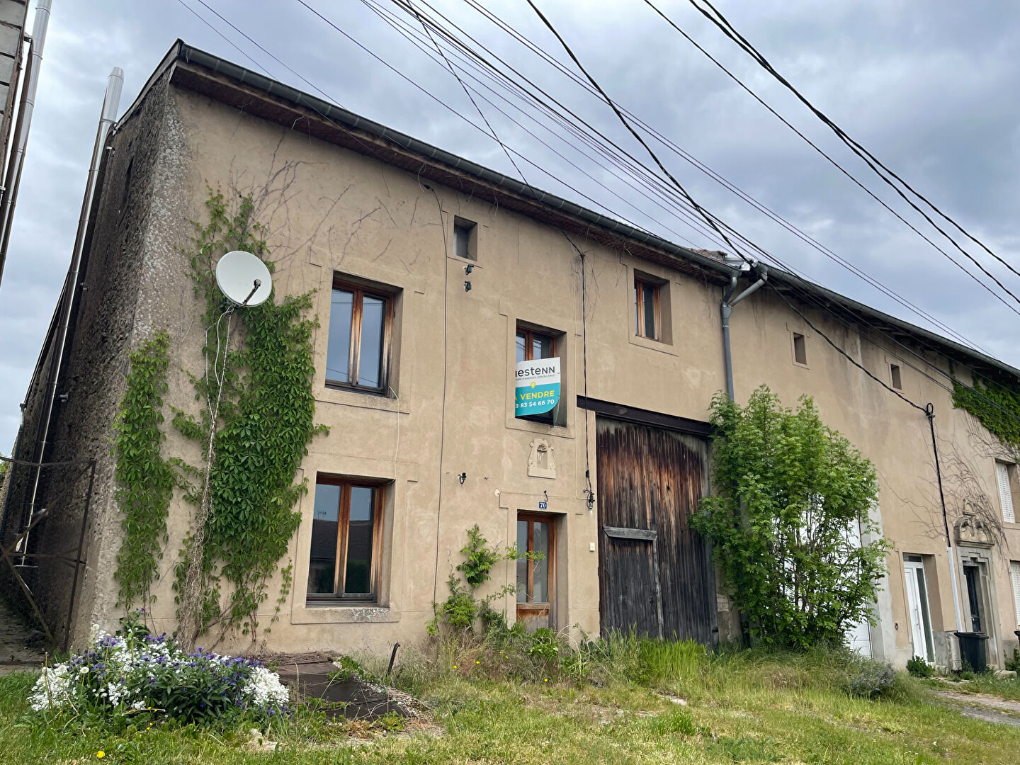 Maison 8 pièces 166 m² · à Domjevin · 166 m² · 75 000 €