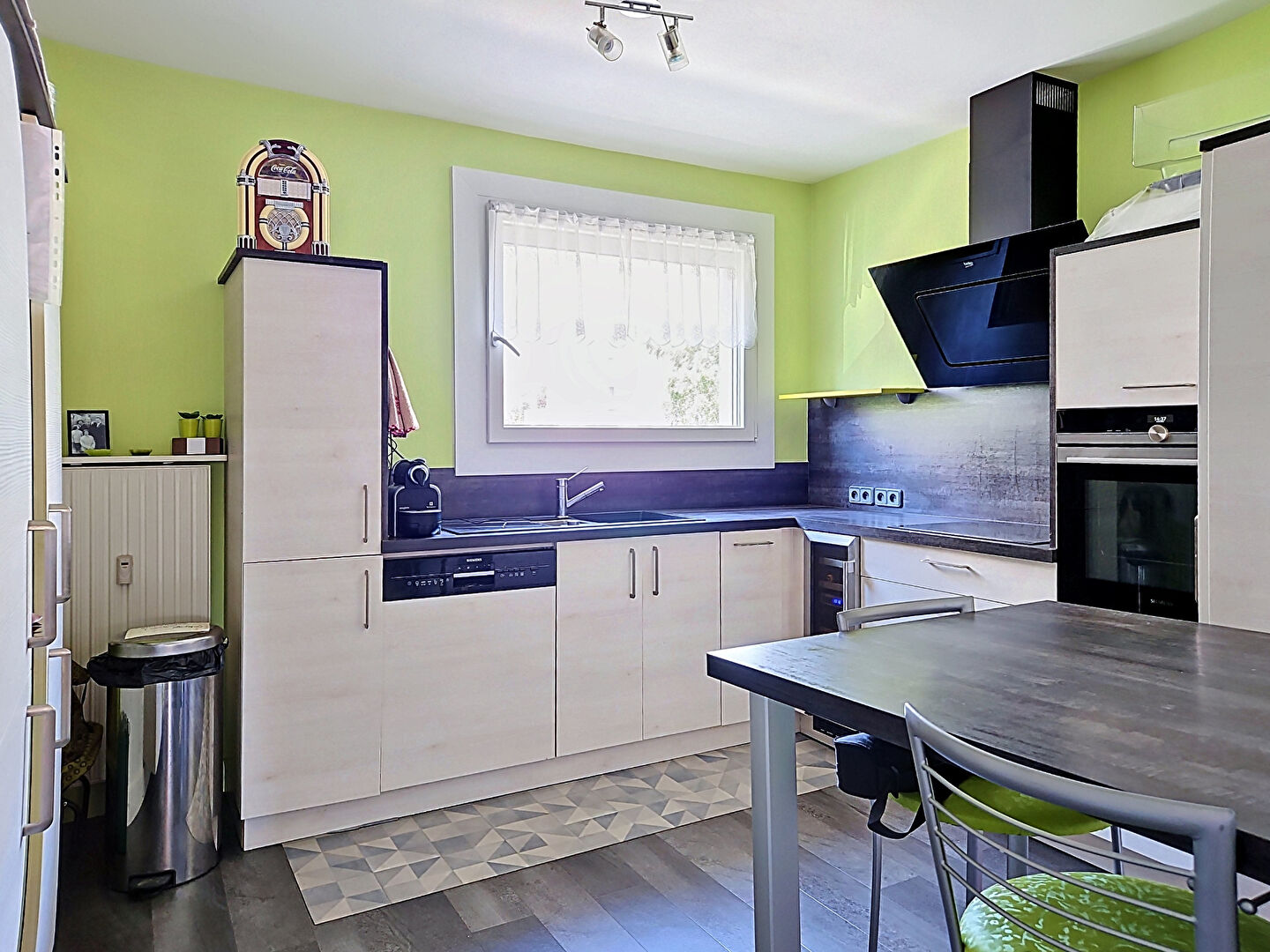 À VENDRE_PARC SAINTE MARIE / THERMAL_ APPARTEMENT TYPE F3 avec parking et cave