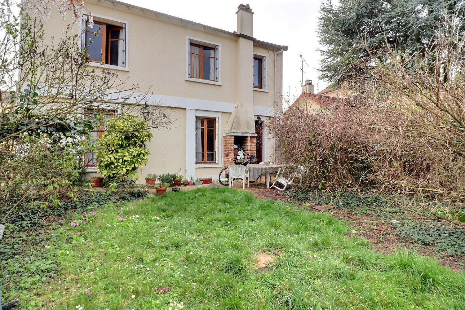 Maison 7 pièces 143 m² · à Fontenay sous Bois · 143 m² · 720 000 €