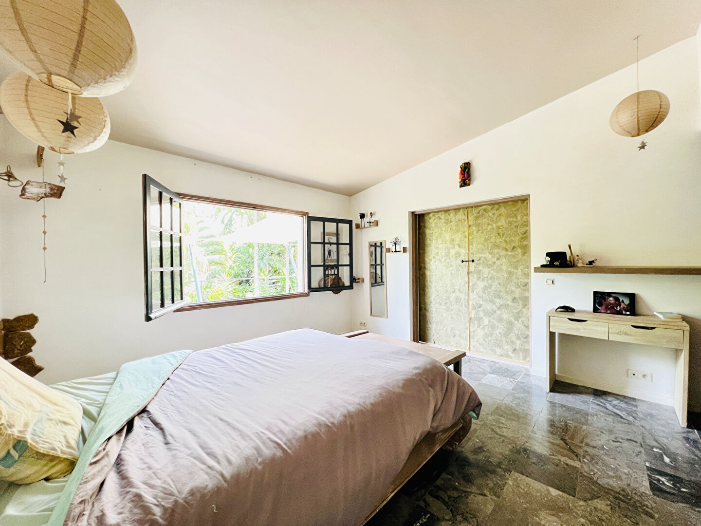 A VENDRE - SECTEUR KATIRAMONA - VILLA F5 AVECT ERRASSES ET PISCINE