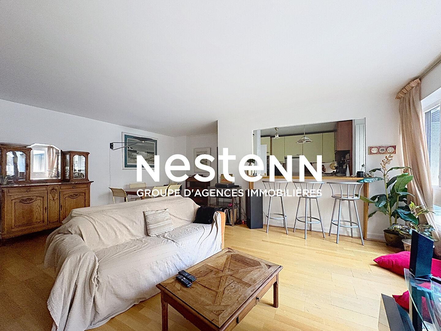 Appartement 3 pièces 90 m² · à Paris · 90 m² · 899 000 €
