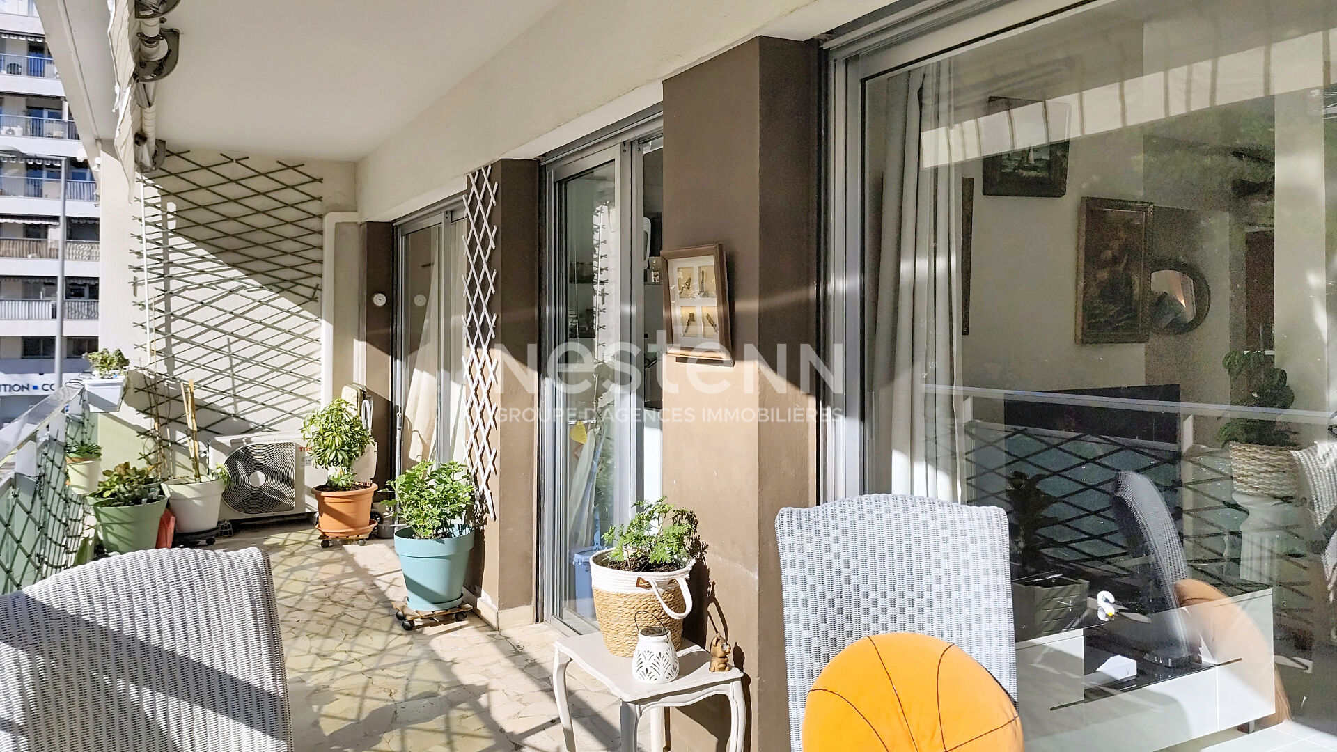 Charmant appartement 2 pièces rénové au coeur de Cannes