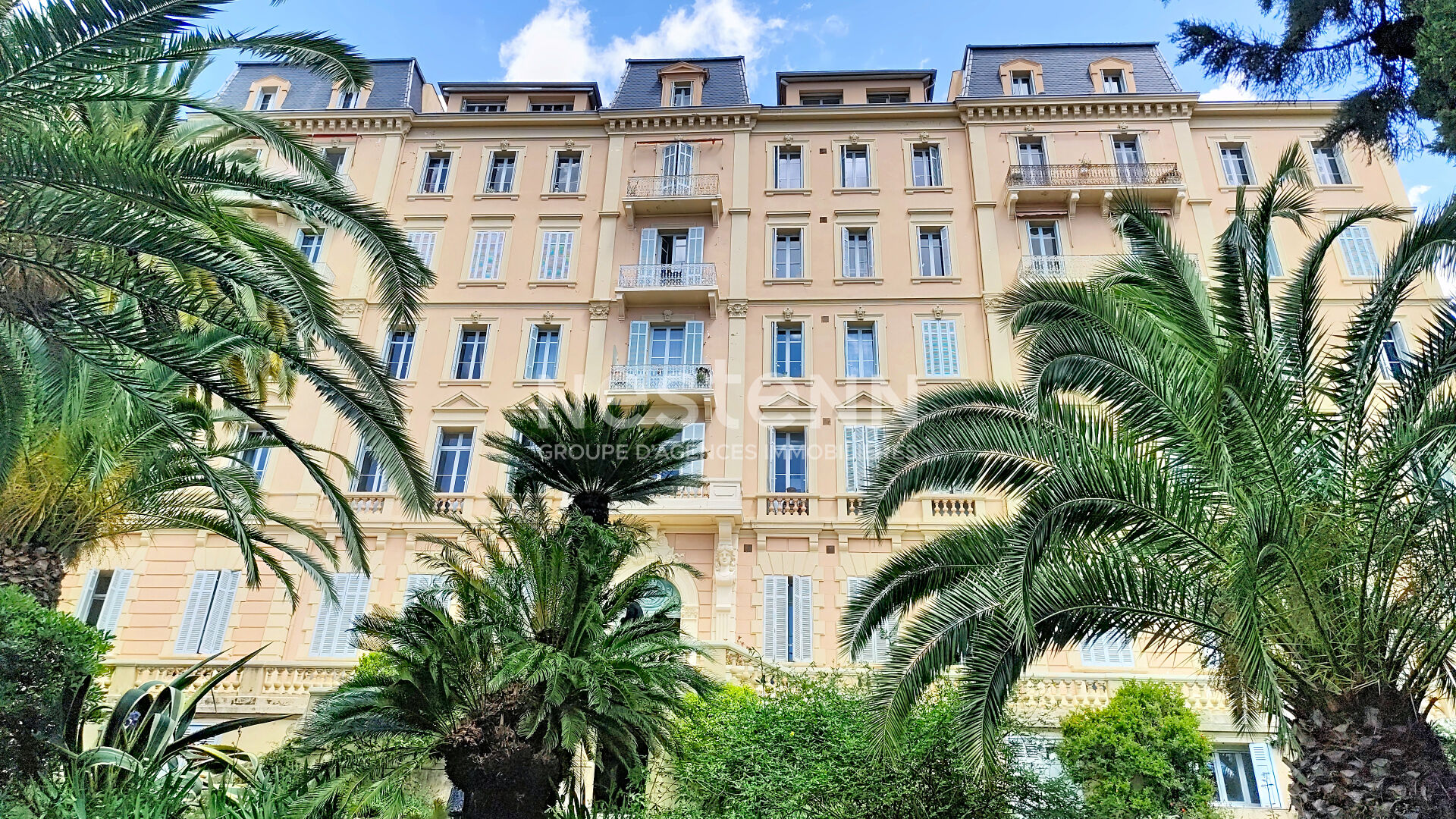 Appartement 3 pièces 99 m² · à Grasse · 99 m² · 330 000 €