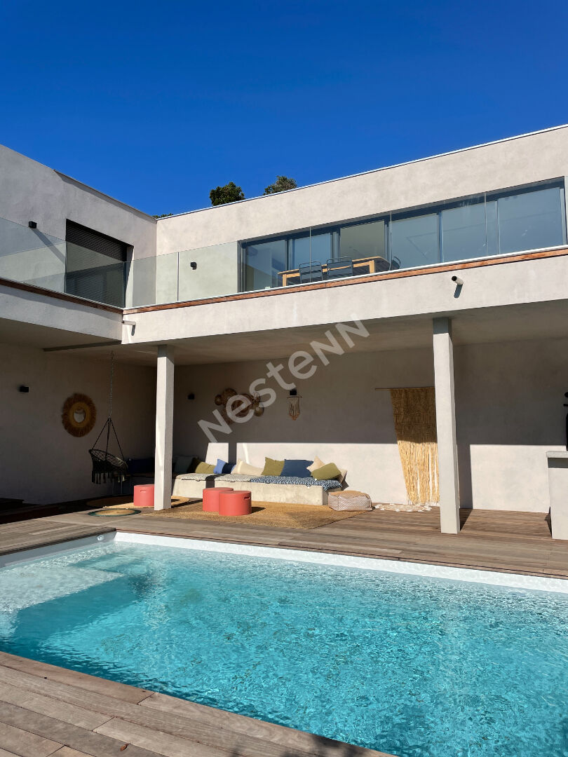 Villa aperçu mer  6 pièce(s) 150 m2