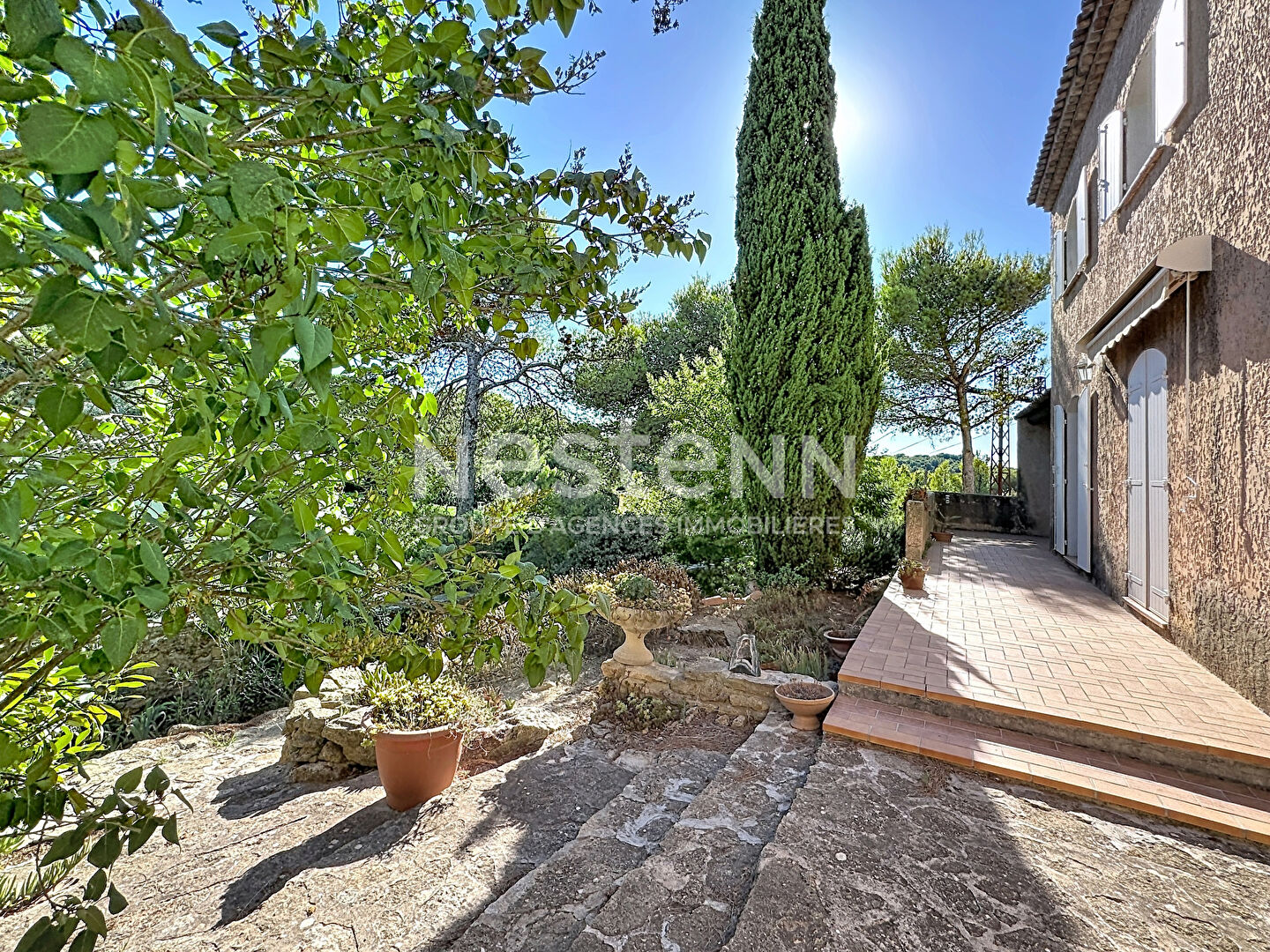 Maison 5 pièces 160 m² · à Salon de Provence · 160 m² · 328 000 €