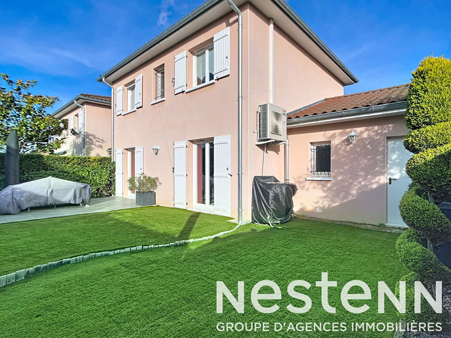 MAISON FAMILIALE A VENDRE - RILLIEUX-LA-PAPE - QUARTIER POLYCLINIQUE - 103 m²  4 CHAMBRES - JARDIN -  GARAGE