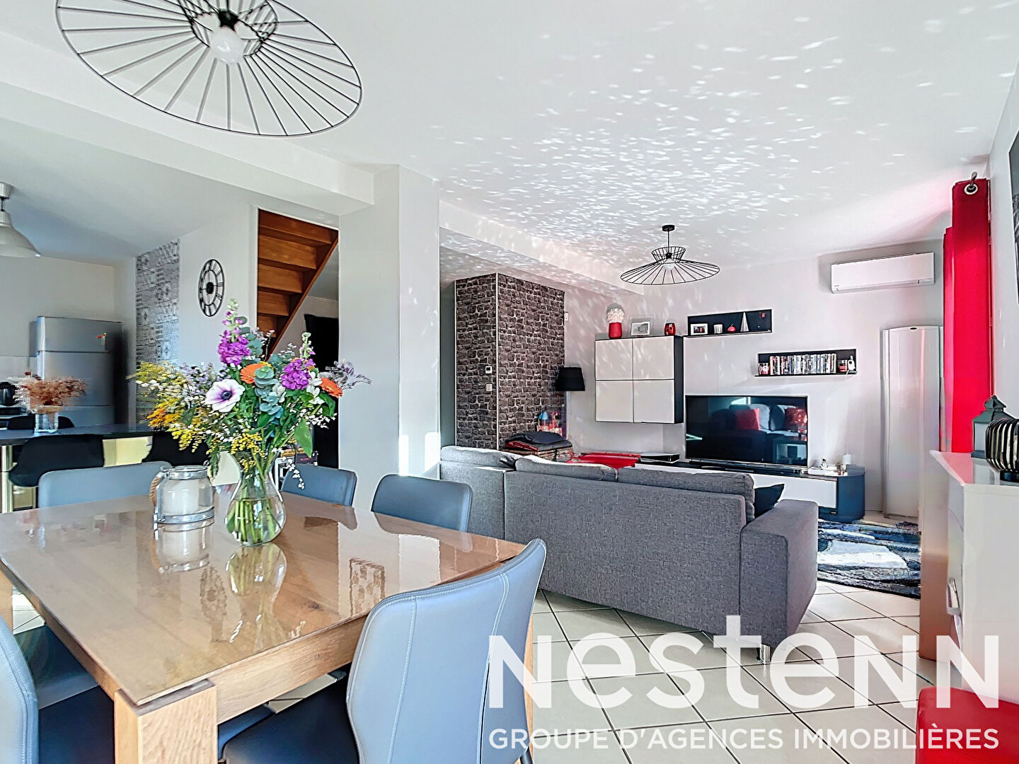 MAISON FAMILIALE A VENDRE - RILLIEUX-LA-PAPE - QUARTIER POLYCLINIQUE - 103 m²  4 CHAMBRES - JARDIN -  GARAGE